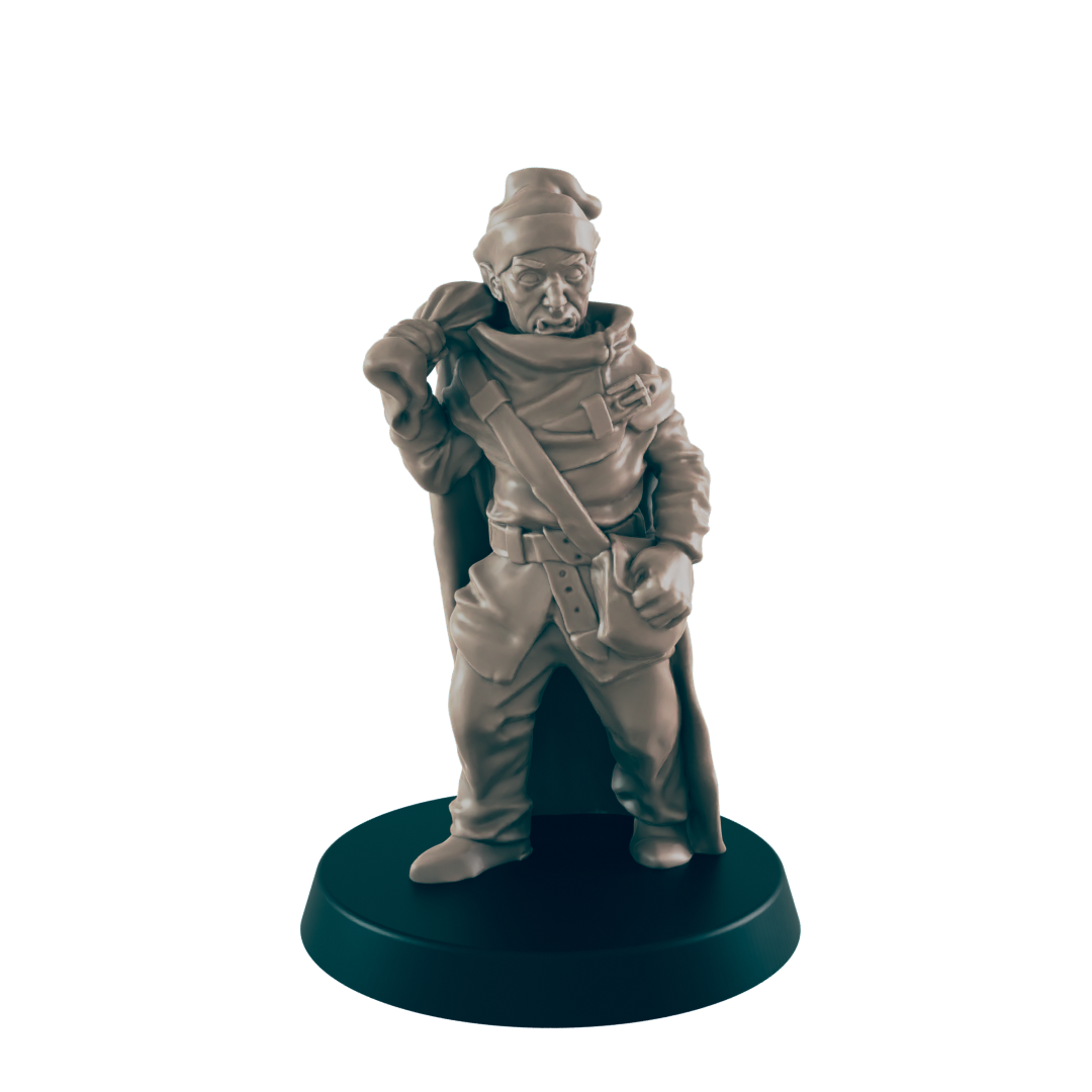 Male Half Ork Traveller- Everyday Folk - Minis - EC3D - - Dungeons & Dragons - RPG - Tabletop - EC3D - Miniature