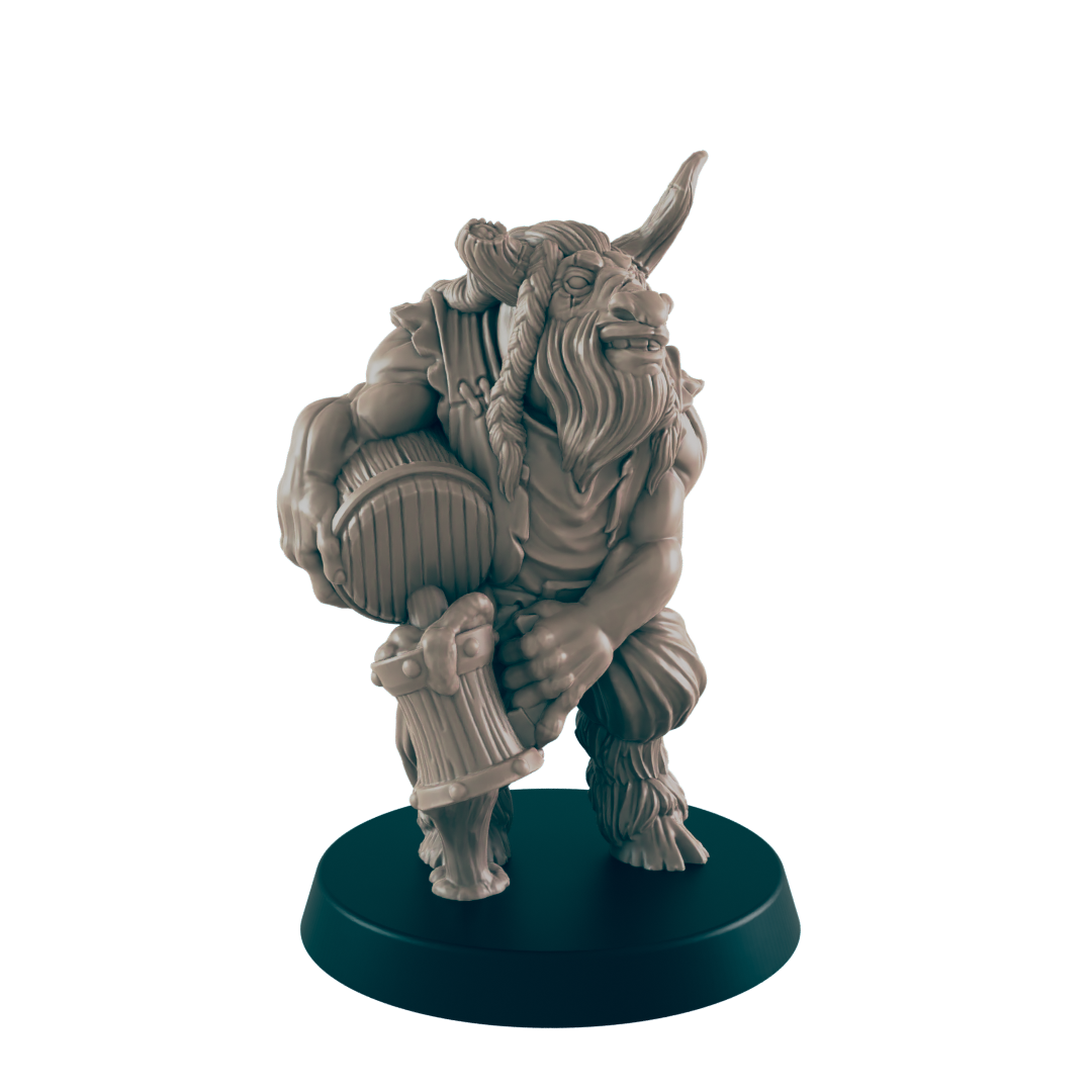 Minotaur Male Bartender - Everyday Folk - Minis - EC3D - - Dungeons & Dragons - RPG - Tabletop - EC3D - Miniature
