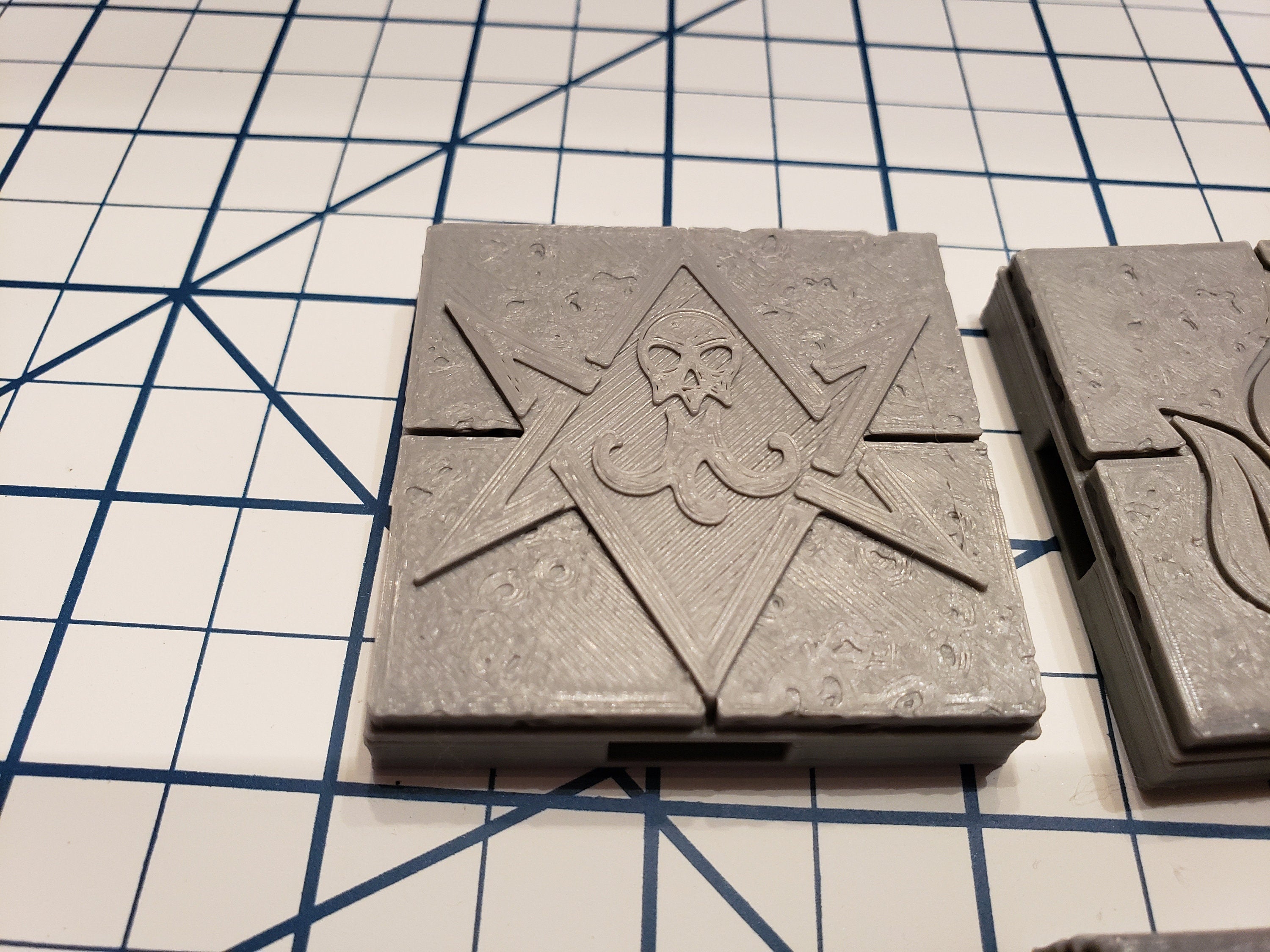Cut Stone Floor Encounter Tile - OpenLock or DragonLock - Openforge - DND - Pathfinder - Dungeons & Dragons - RPG - Tabletop - 28 mm / 1"