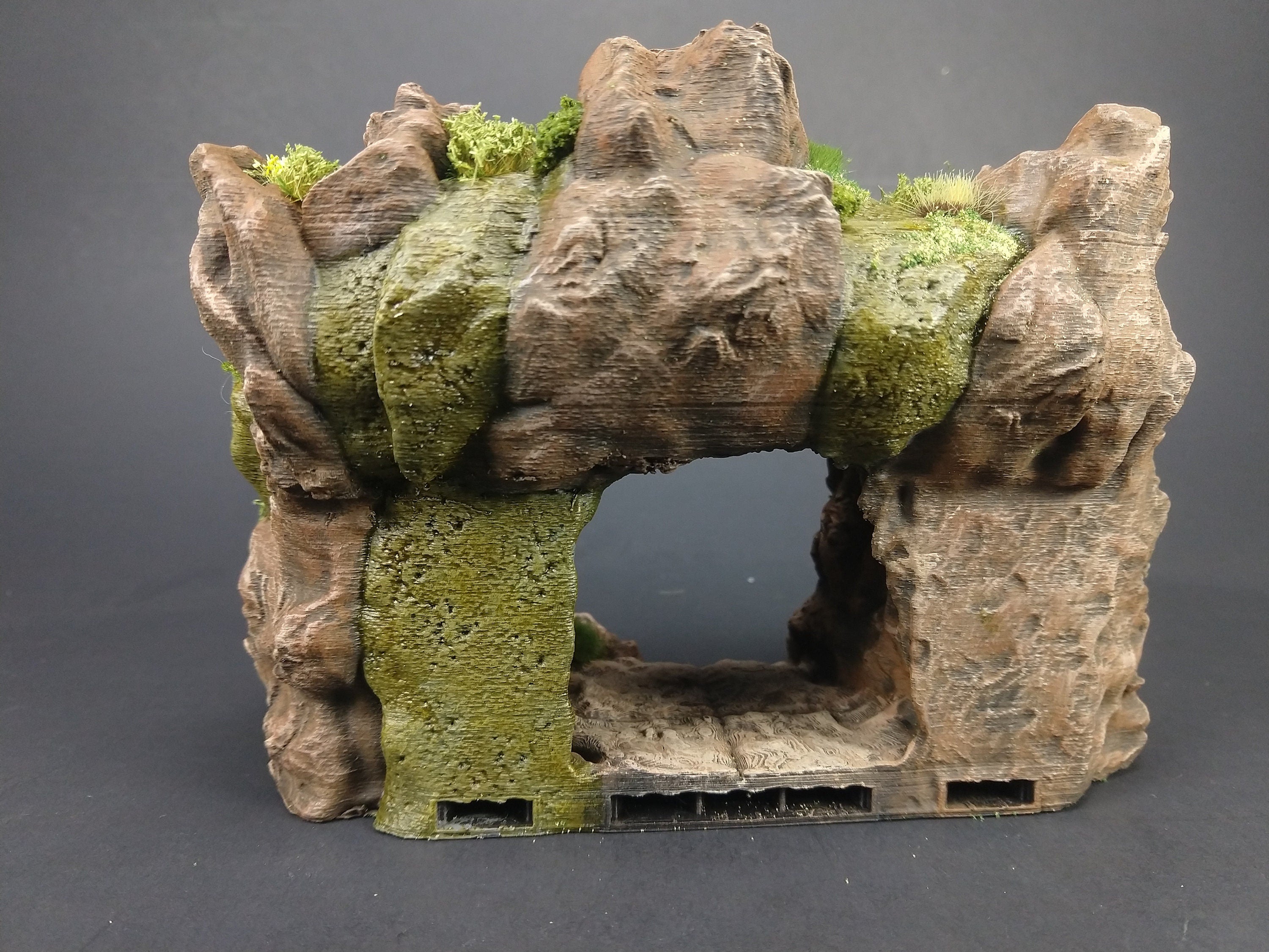 Cavern/Mine Entrance - OpenLock - Openforge - DND - Pathfinder - Dungeons & Dragons - RPG - Tabletop - 28 mm / 1"