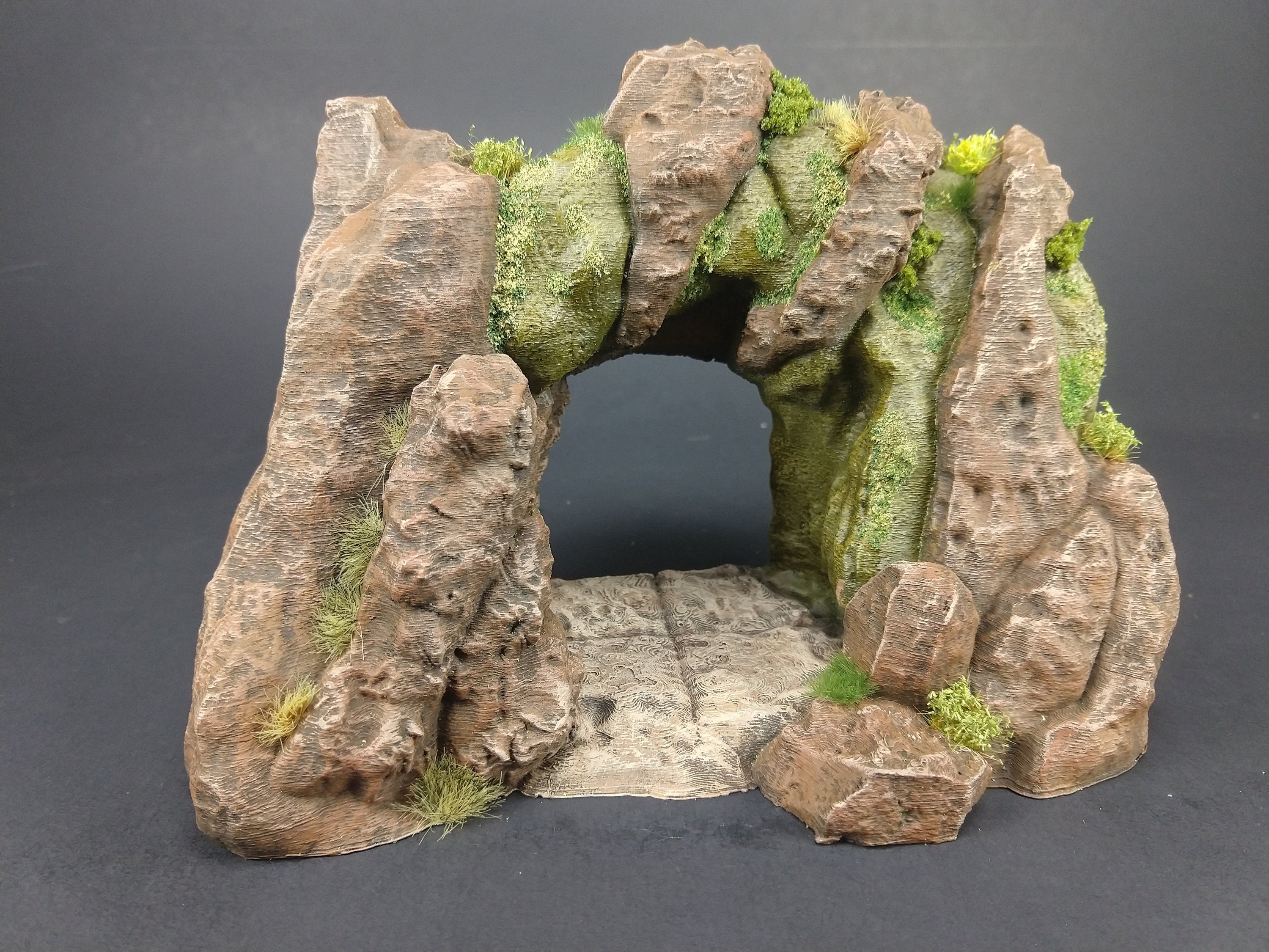 Cavern/Mine Entrance - OpenLock - Openforge - DND - Pathfinder - Dungeons & Dragons - RPG - Tabletop - 28 mm / 1"