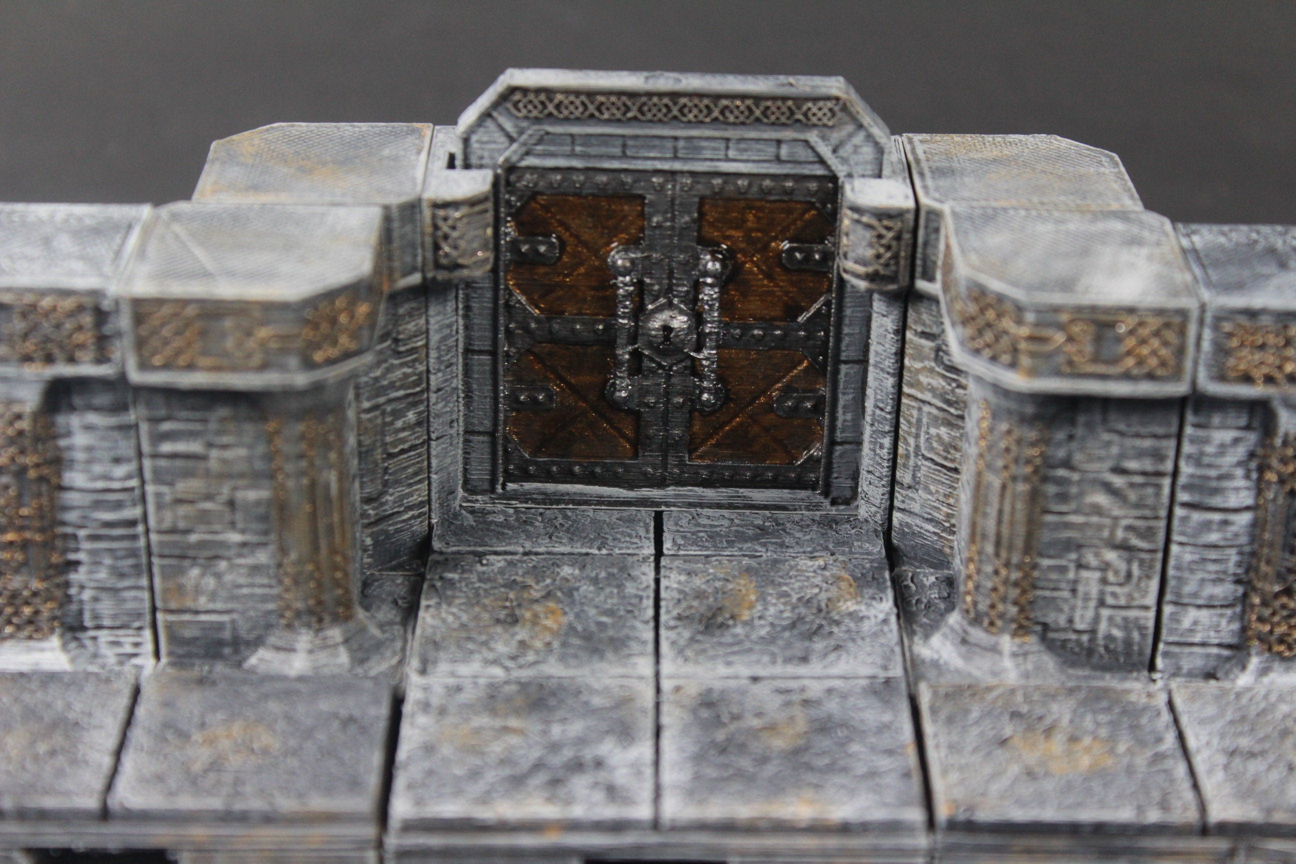 Dwarven Hall Door Tile - OpenLock or DragonLock - Openforge - DND - Pathfinder - Dungeons & Dragons - RPG - Tabletop - 28 mm / 1"