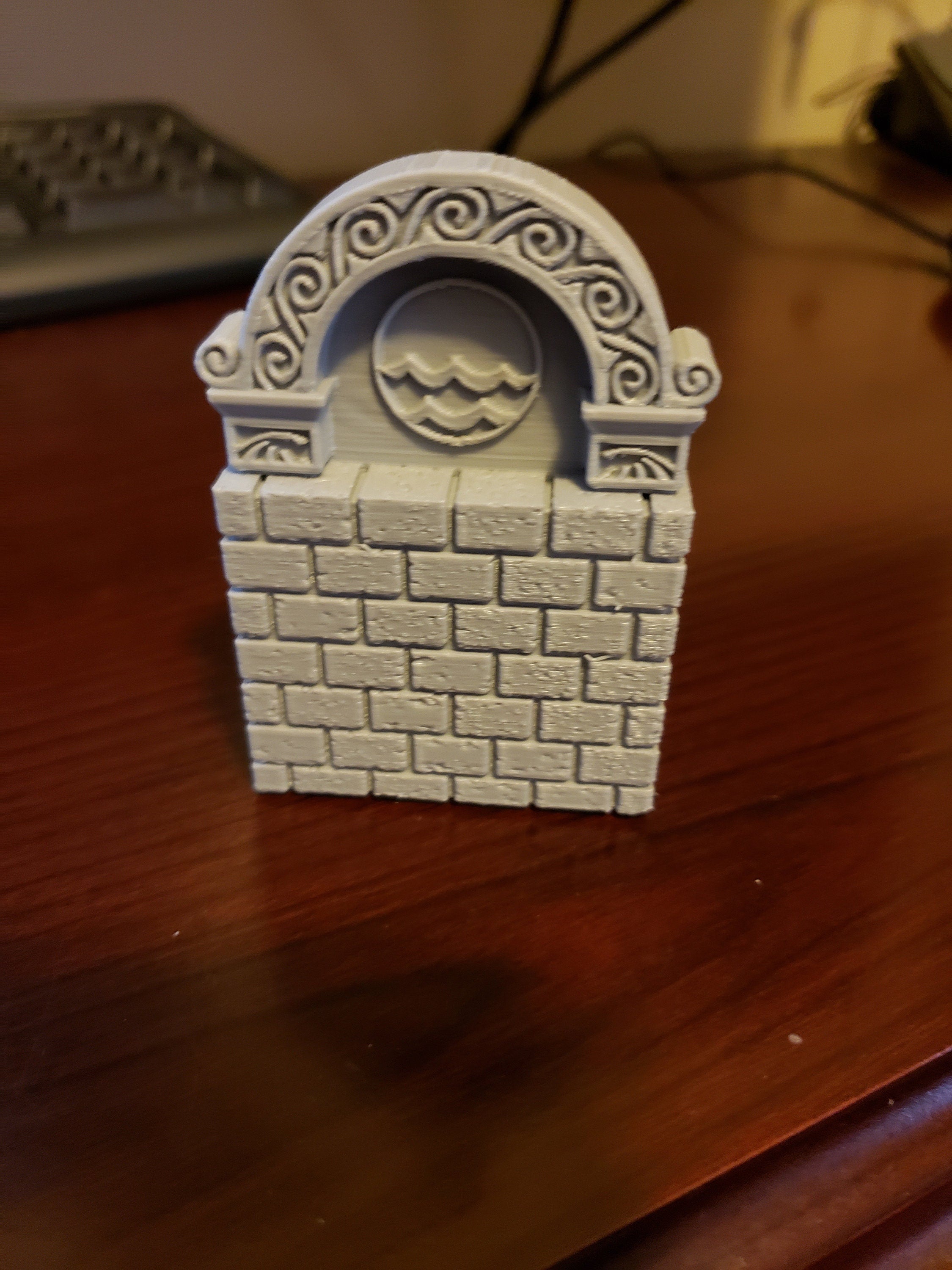 Wall Fountain Tile - OpenLock or DragonLock - Openforge - DND - Pathfinder - Dungeons & Dragons - RPG - Tabletop - 28 mm / 1"