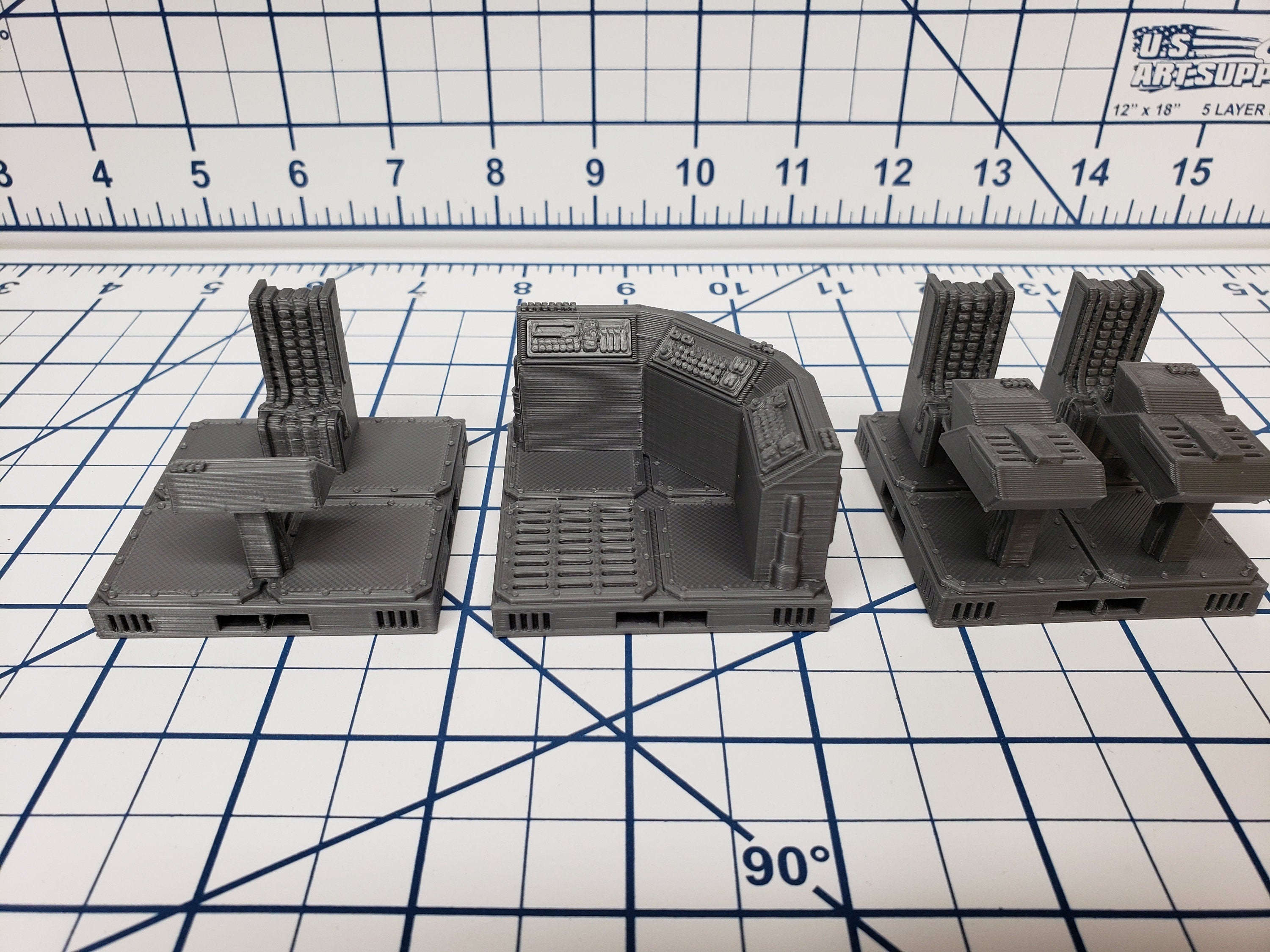Consoles - SciFi - Fat Dragon Games - DragonLock - DND - Pathfinder - RPG - Terrain - Space - Science Fiction 28 mm / 1"