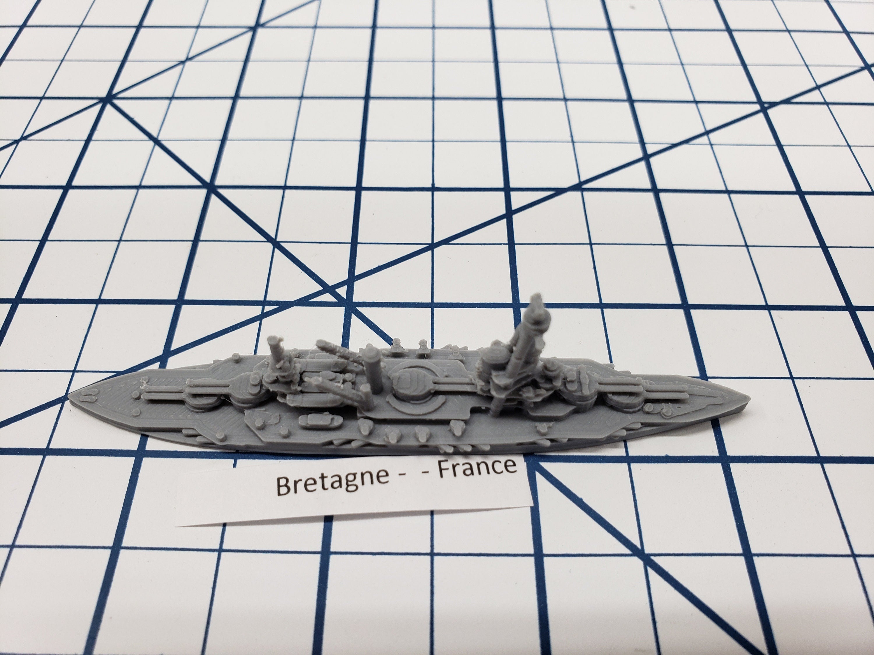 Battleship - Bretagne - French Navy - Wargaming - Axis and Allies - Naval Miniature - Tabletop Games - Warships