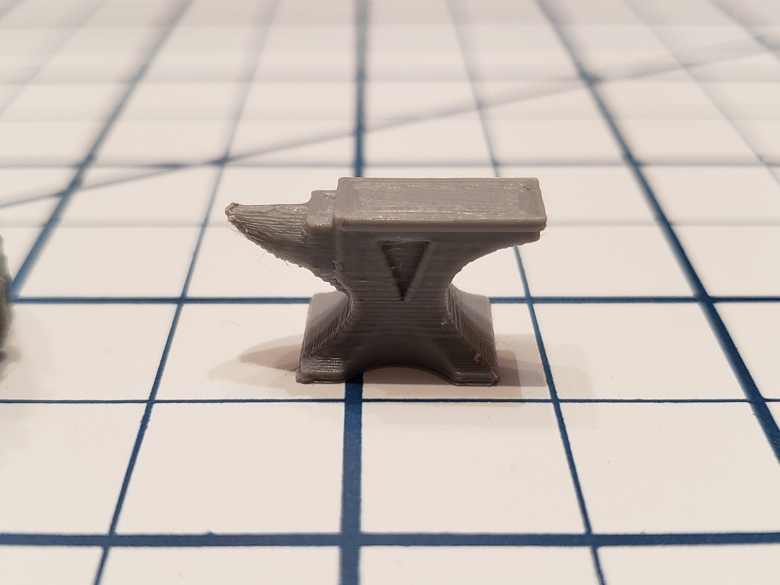 Blacksmith Anvil - Part of the Hero's Hoard Blacksmith Forge and Workshop - DND - Pathfinder - Dungeons & Dragons - RPG - Tabletop - 28 mm