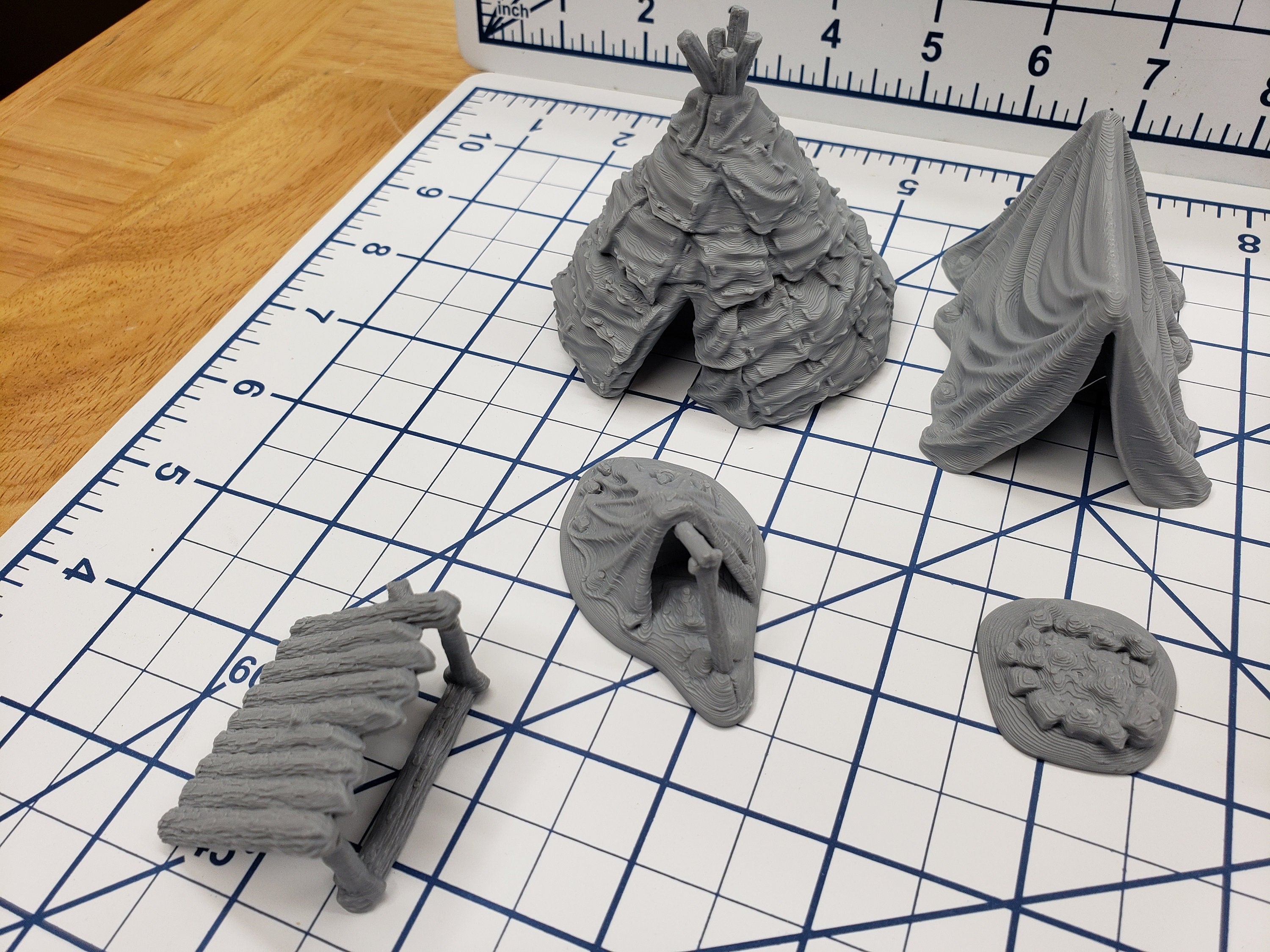 Tent Set - DND - Pathfinder - RPG - Dungeon & Dragons - Tabletop - Role Playing Games - Scatter Terrain - 28 mm / 1" - Fat Dragon Games