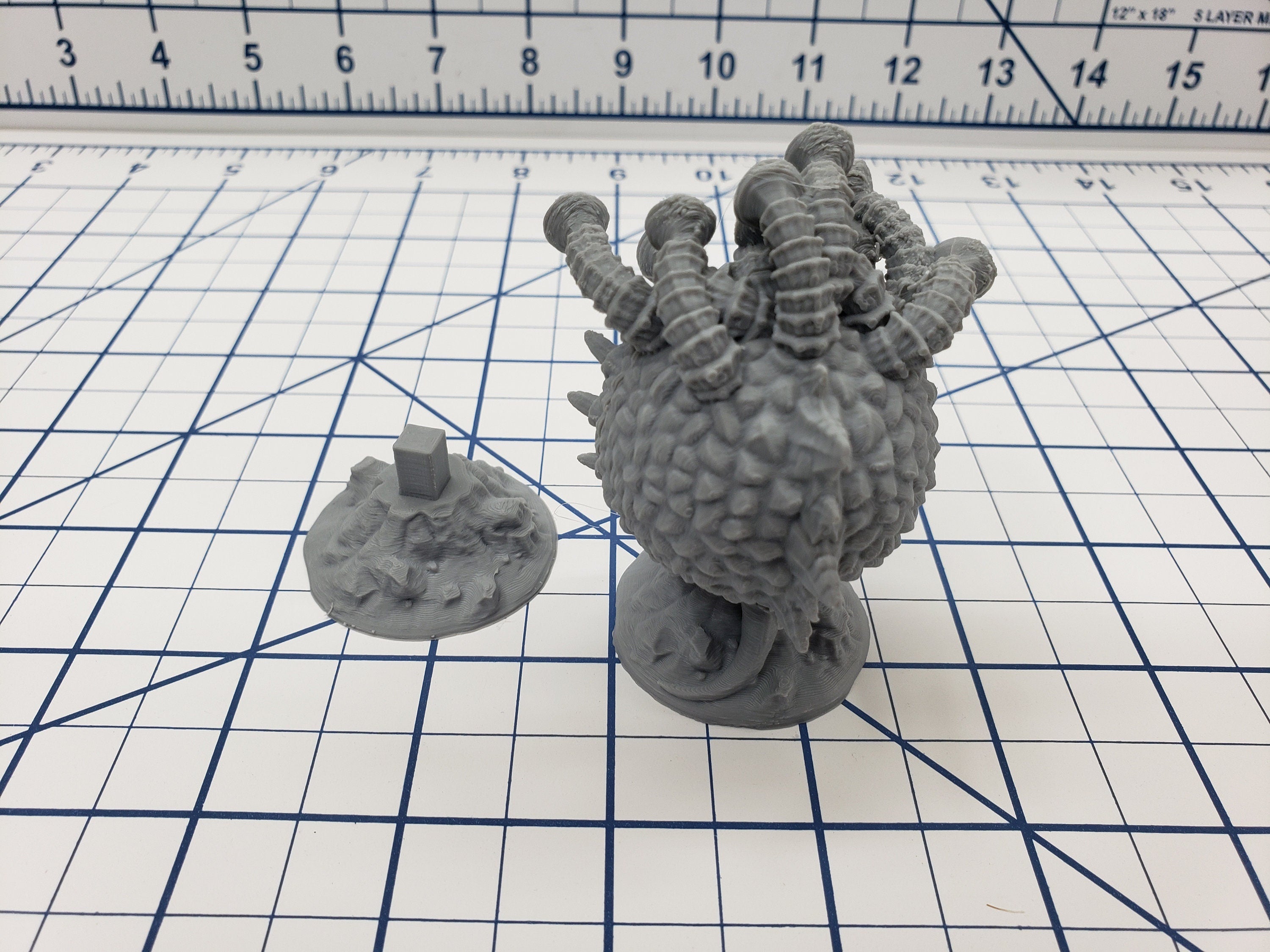 Eyebeast - Beholder - DND - Pathfinder - RPG - Dungeon & Dragons - Miniature - Mini - 28 mm / 1" - Fat Dragon Games