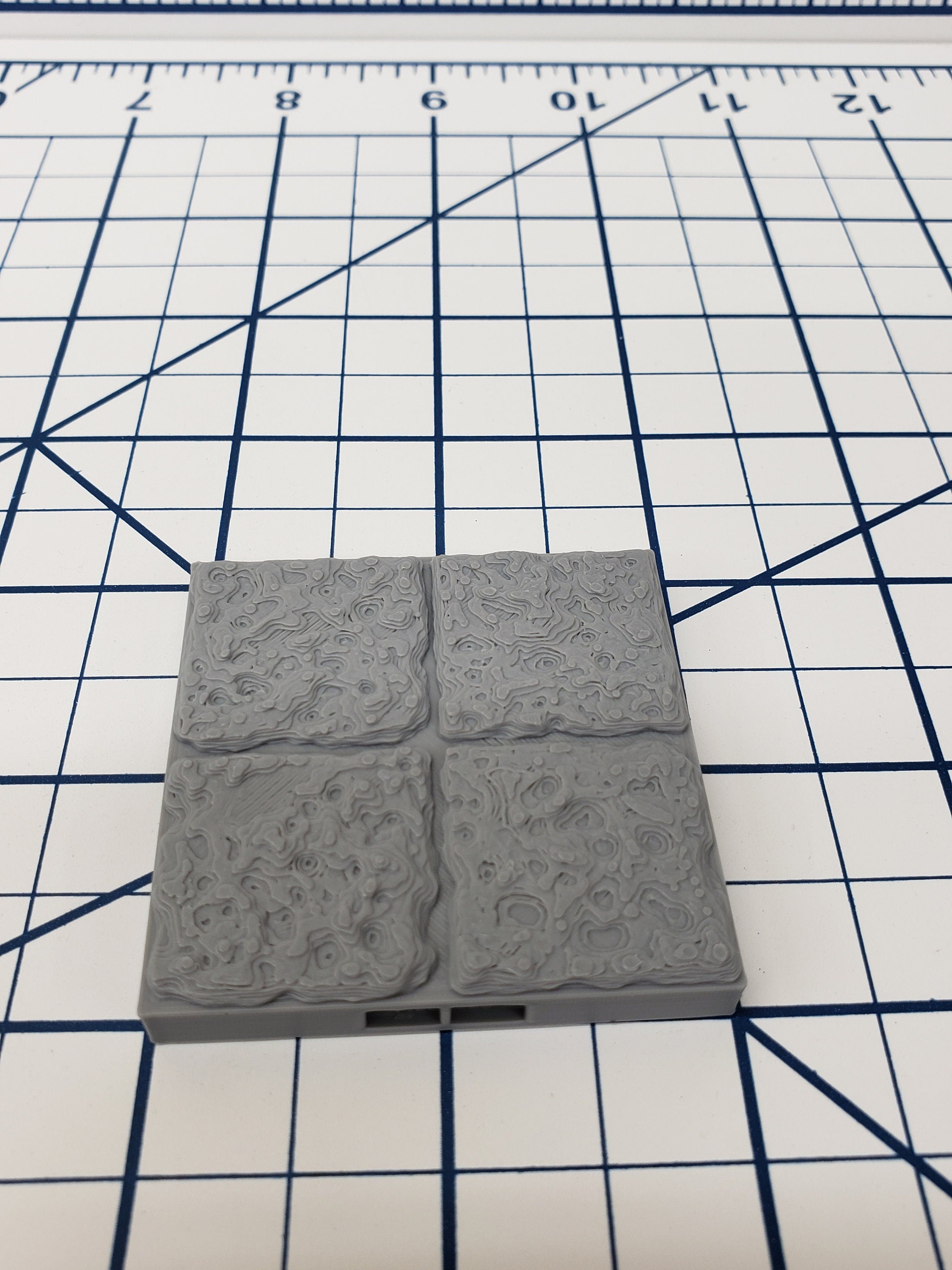Dungeon Style - Floor Tiles - DragonLock - DND - Pathfinder - RPG - Dungeon & Dragons - 28 mm / 1" - Terrain - Fat Dragon Games