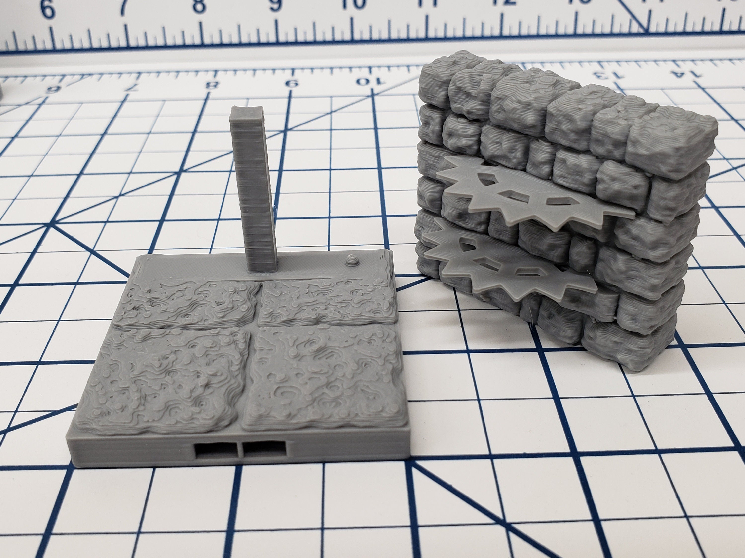Dungeon Style - Special Walls 1 - DragonLock - DND - Pathfinder - RPG - Dungeon & Dragons - 28 mm / 1" - Terrain - Fat Dragon Games