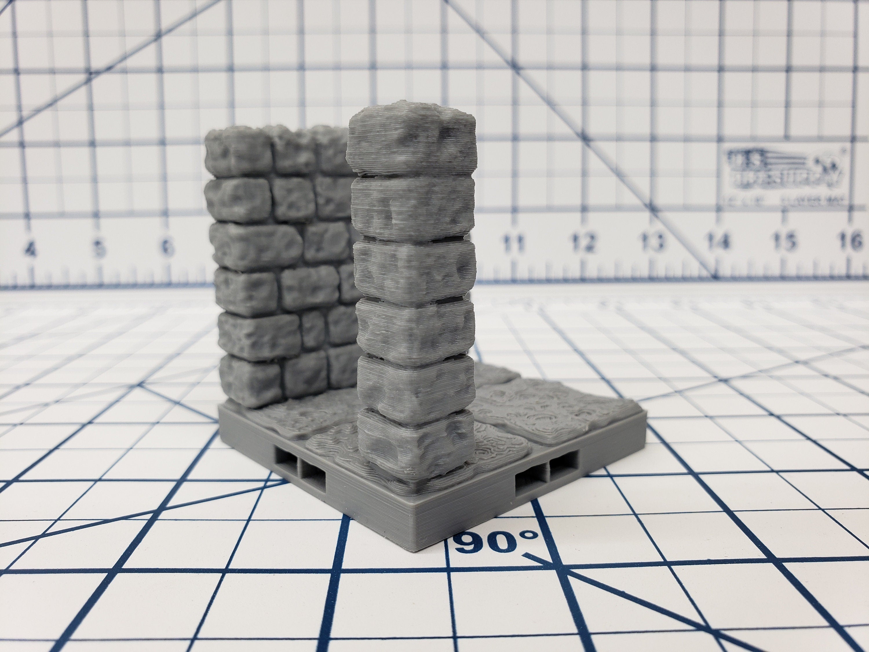Dungeon Style - Hallways and Pillar - DragonLock - DND - Pathfinder - RPG - Dungeon & Dragons - 28 mm / 1" - Terrain - Fat Dragon Games
