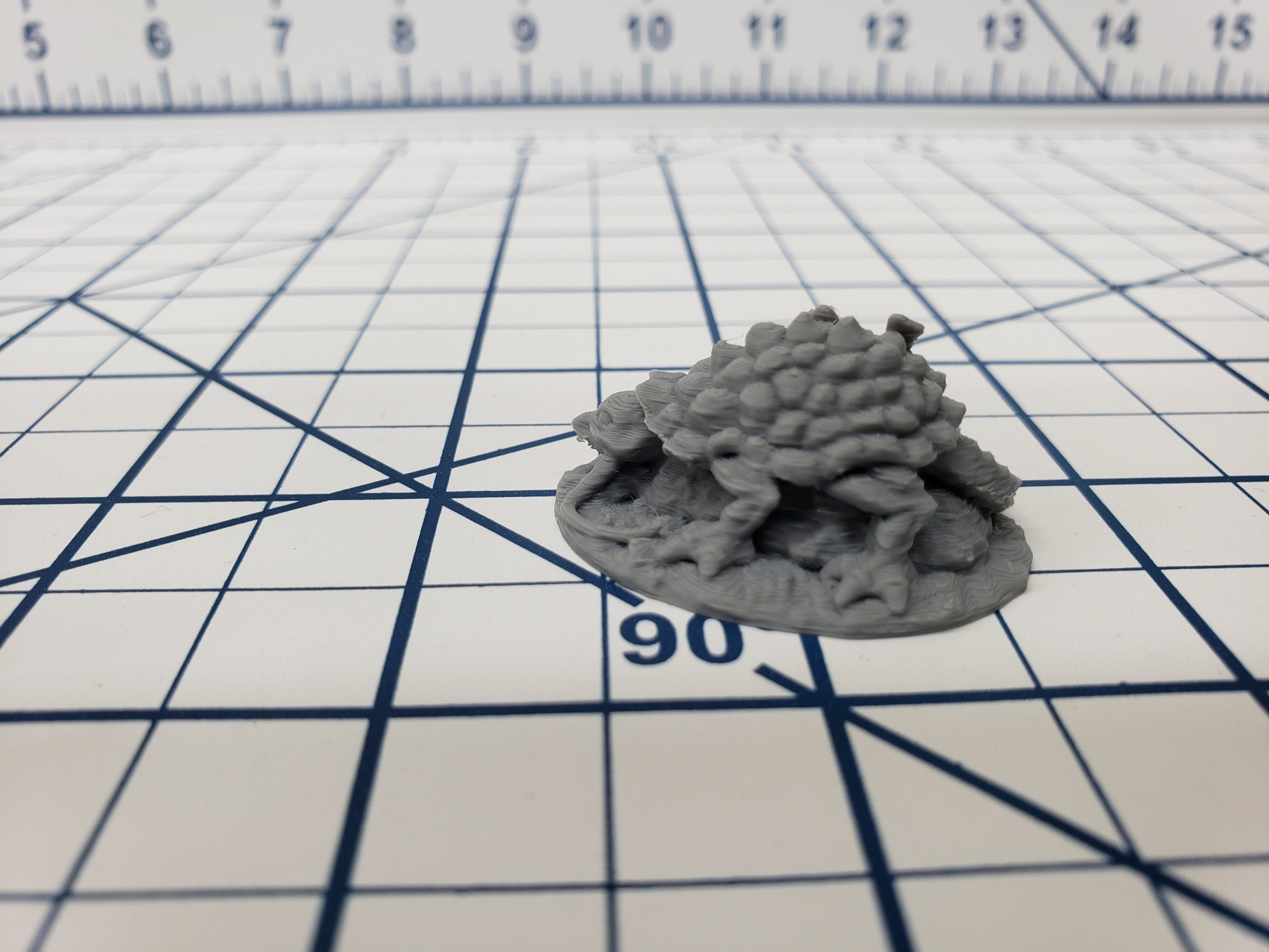 Oxidation Beast - Rust Monster - DND - Pathfinder - RPG - Dungeon & Dragons - Miniature - Mini - 28 mm / 1" - Fat Dragon Games