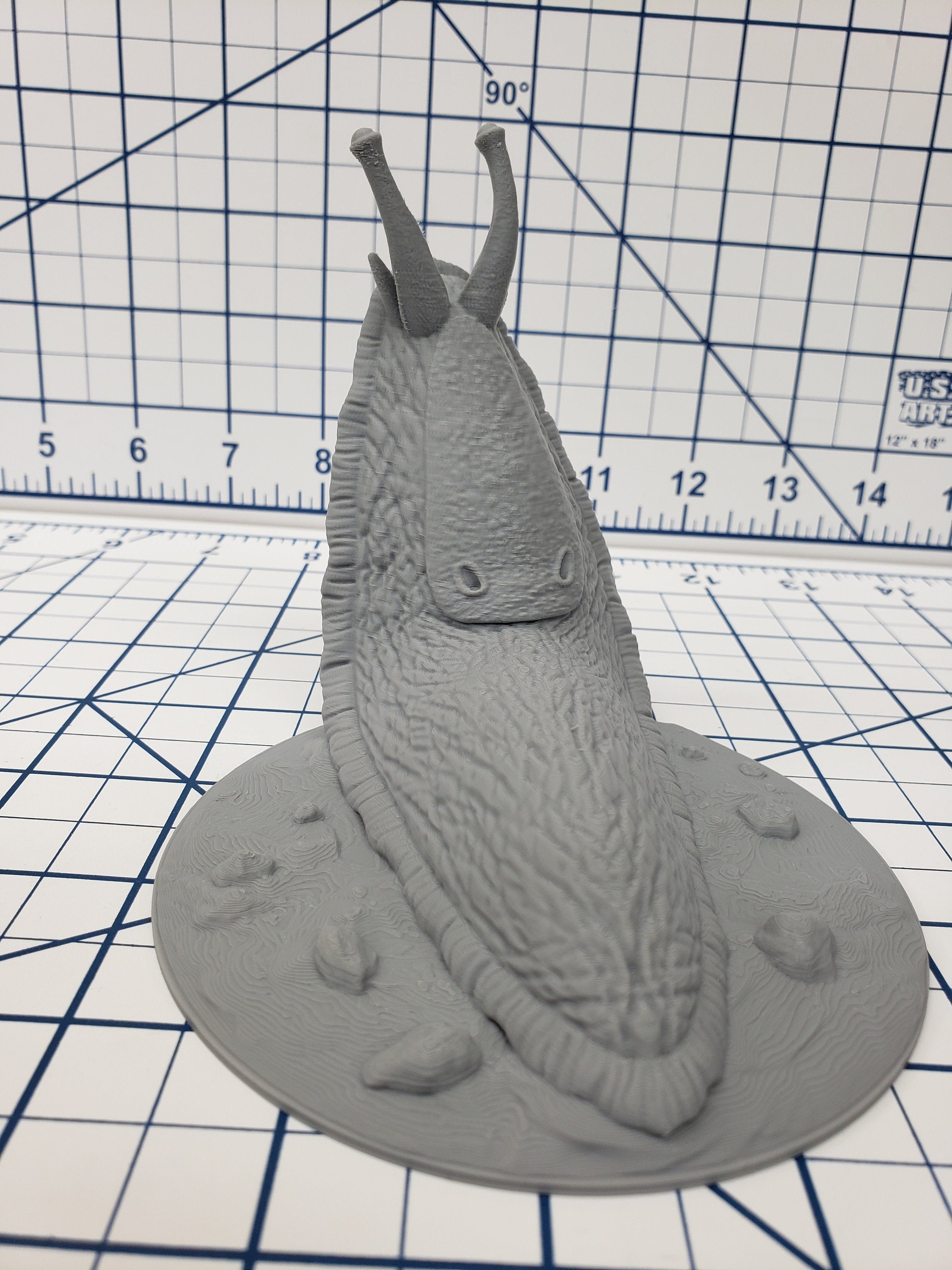 Giant Slug - DND - Pathfinder - RPG - Dungeon & Dragons - Miniature - Mini - 28 mm / 1" - Fat Dragon Games