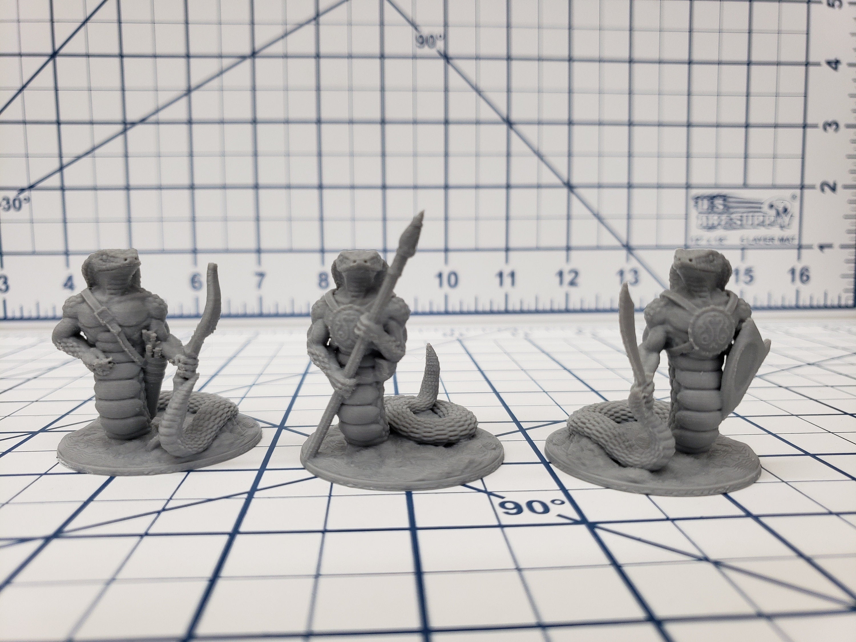 Set of 3 Snake Warriors - DND - Pathfinder - RPG - Dungeon & Dragons - Miniature - Mini - 28 mm / 1" - Fat Dragon Games