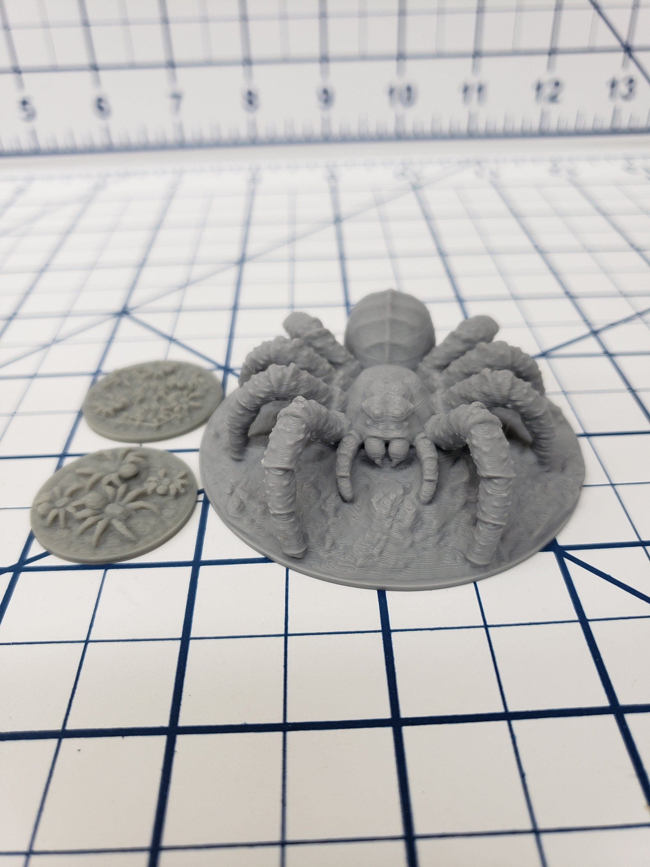 Spider Miniatures - DND - Pathfinder - RPG - Dungeon & Dragons - Miniature - Mini - 28 mm / 1" - Fat Dragon Games