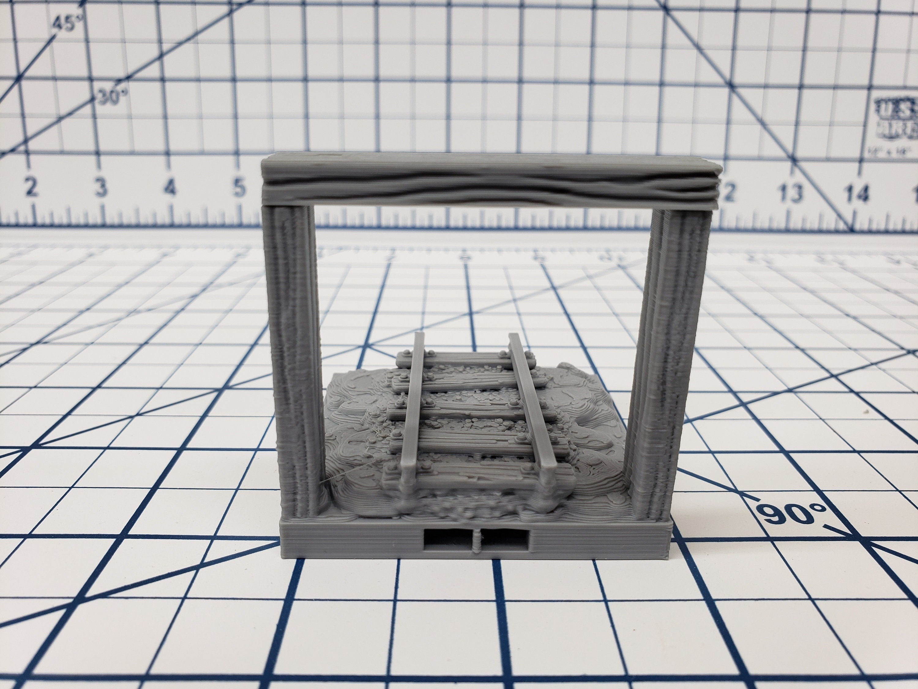 Caverns - Entrances - DragonLock - DND - Pathfinder - RPG - Dungeon & Dragons - 28 mm / 1" - Terrain - Fat Dragon Games