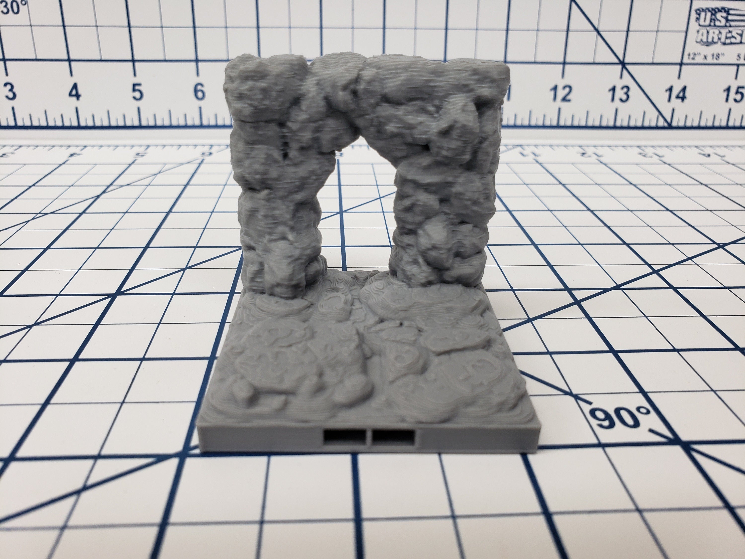 Caverns - Entrances - DragonLock - DND - Pathfinder - RPG - Dungeon & Dragons - 28 mm / 1" - Terrain - Fat Dragon Games