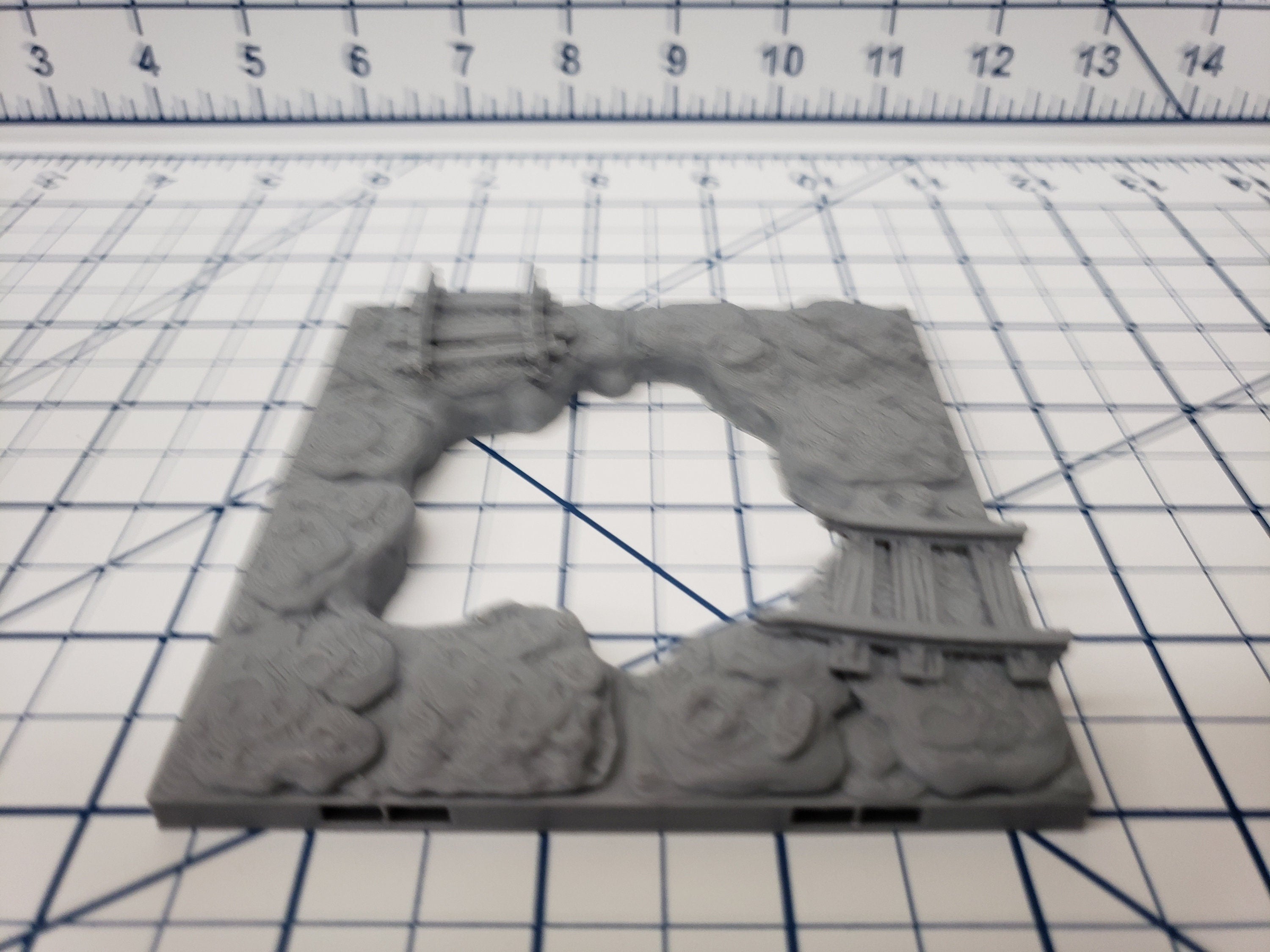 Caverns -4X4 Mine Track Floors - DragonLock - DND - Pathfinder - RPG - Dungeon & Dragons - 28 mm / 1" - Terrain - Fat Dragon Games