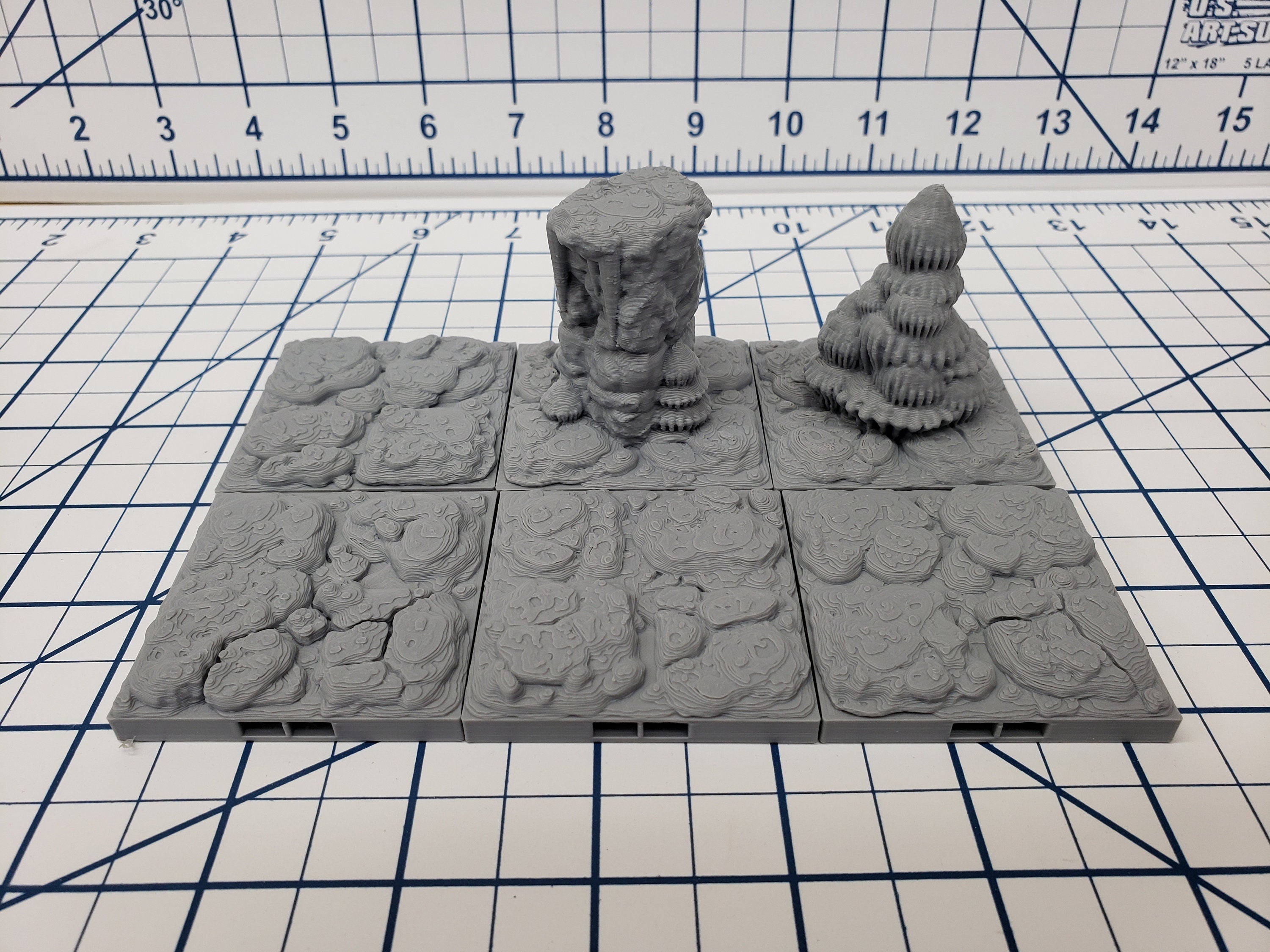 Caverns - Floor Tiles- DragonLock - DND - Pathfinder - RPG - Dungeon & Dragons - 28 mm / 1" - Terrain - Fat Dragon Games