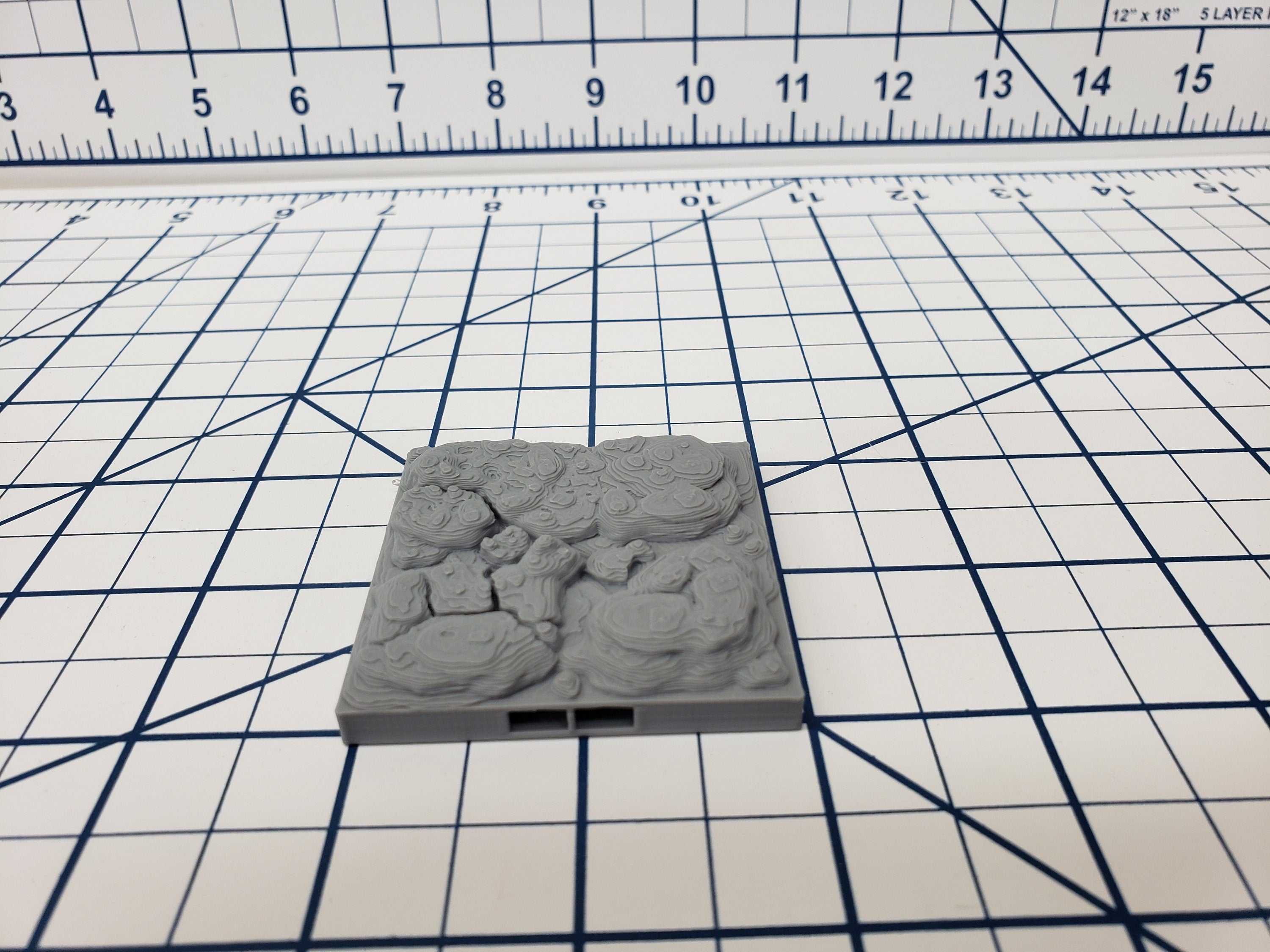 Caverns - Floor Tiles- DragonLock - DND - Pathfinder - RPG - Dungeon & Dragons - 28 mm / 1" - Terrain - Fat Dragon Games