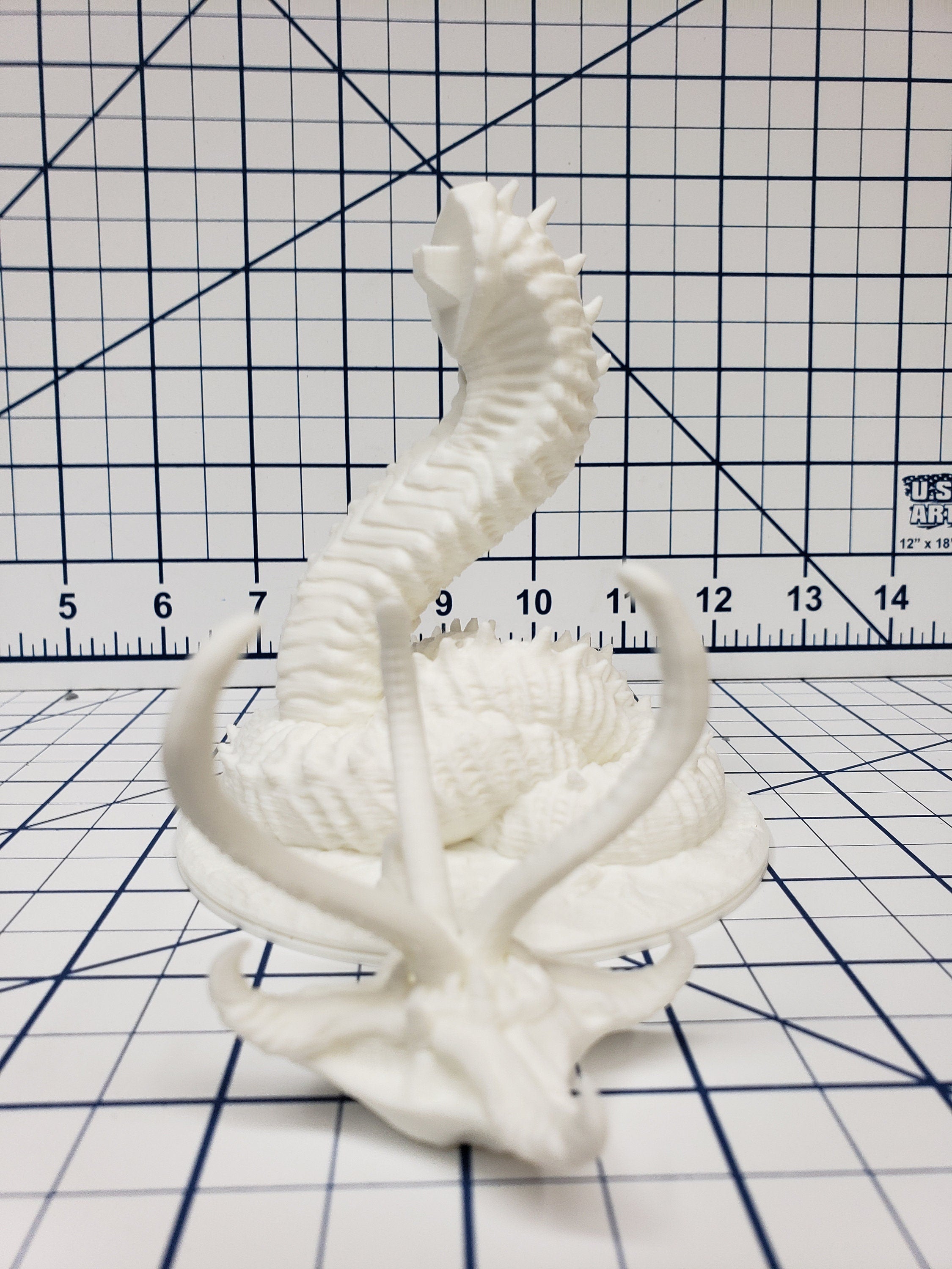 Overgrown Larvae Alpha - Part of A Den of Alien Evil Collection - DND - Pathfinder - Dungeons & Dragons - RPG - Tabletop - 28 mm / 1" - EC3D