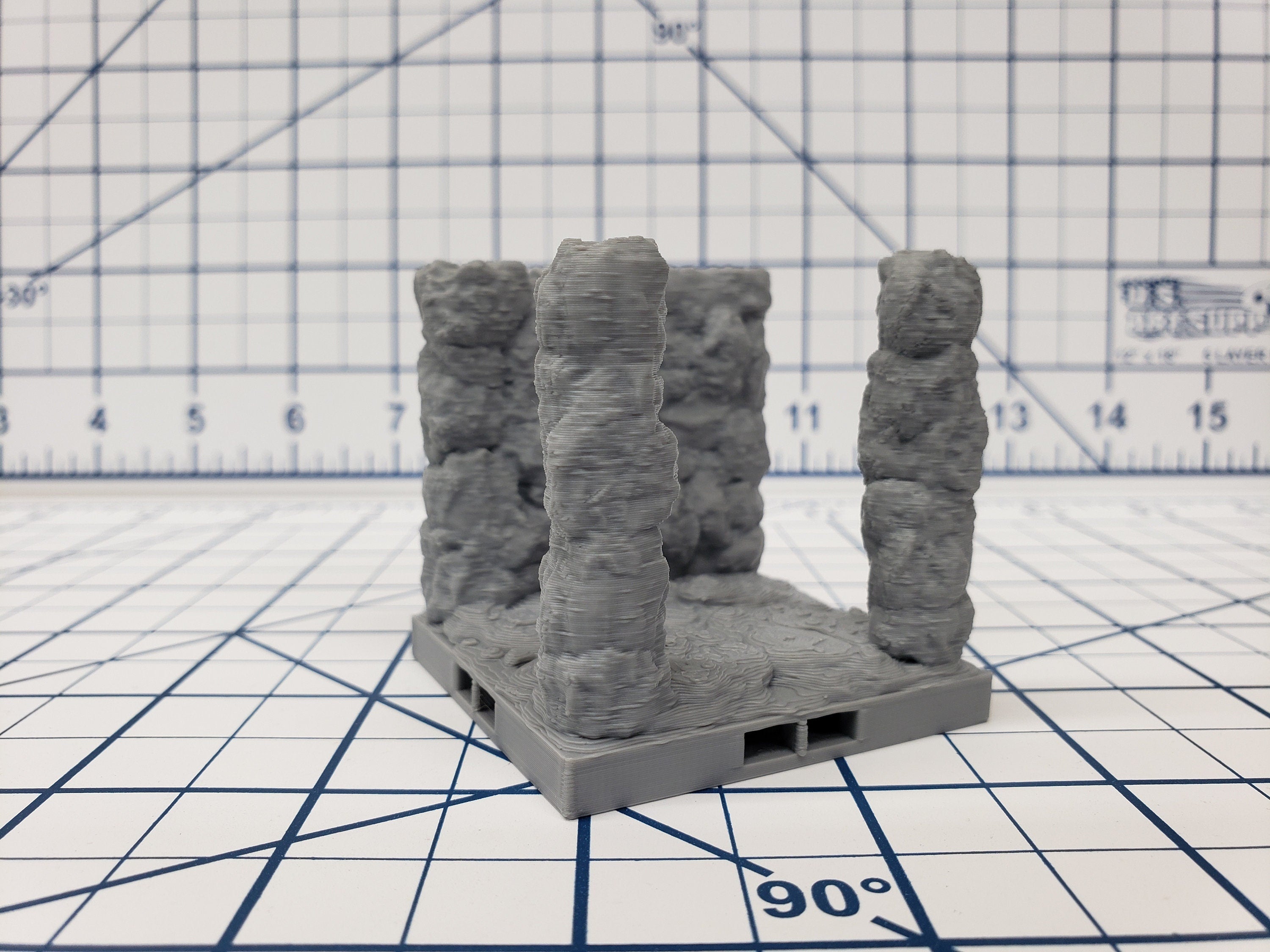 Caverns - Pillar Tiles- DragonLock - DND - Pathfinder - RPG - Dungeon & Dragons - 28 mm / 1" - Terrain - Fat Dragon Games