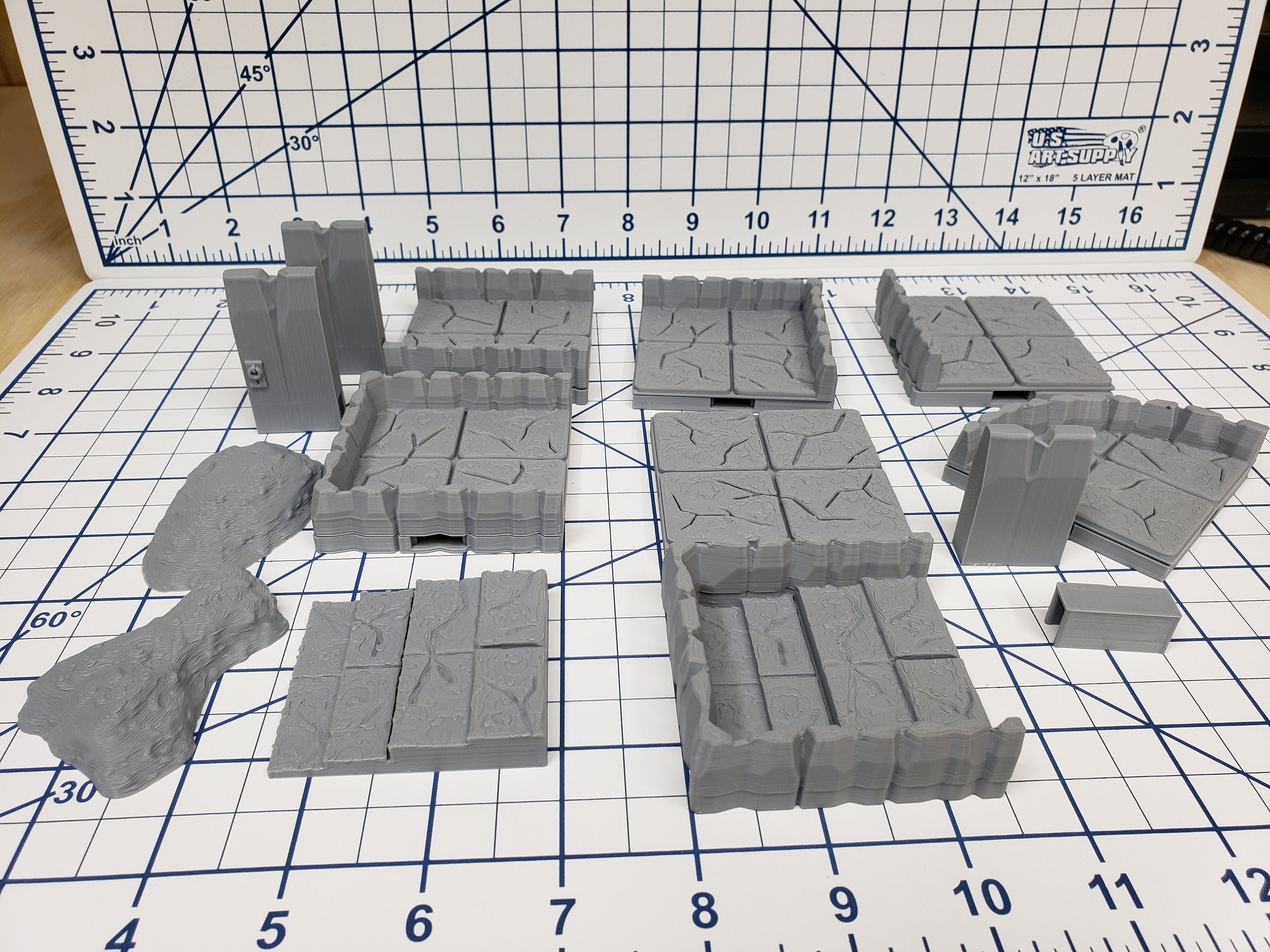 True Tiles - Ice Tiles Extreme Set 150 Tiles! - OpenLock - DND - Pathfinder - Dungeons & Dragons - Terrain - RPG - Tabletop - 28 mm / 1"