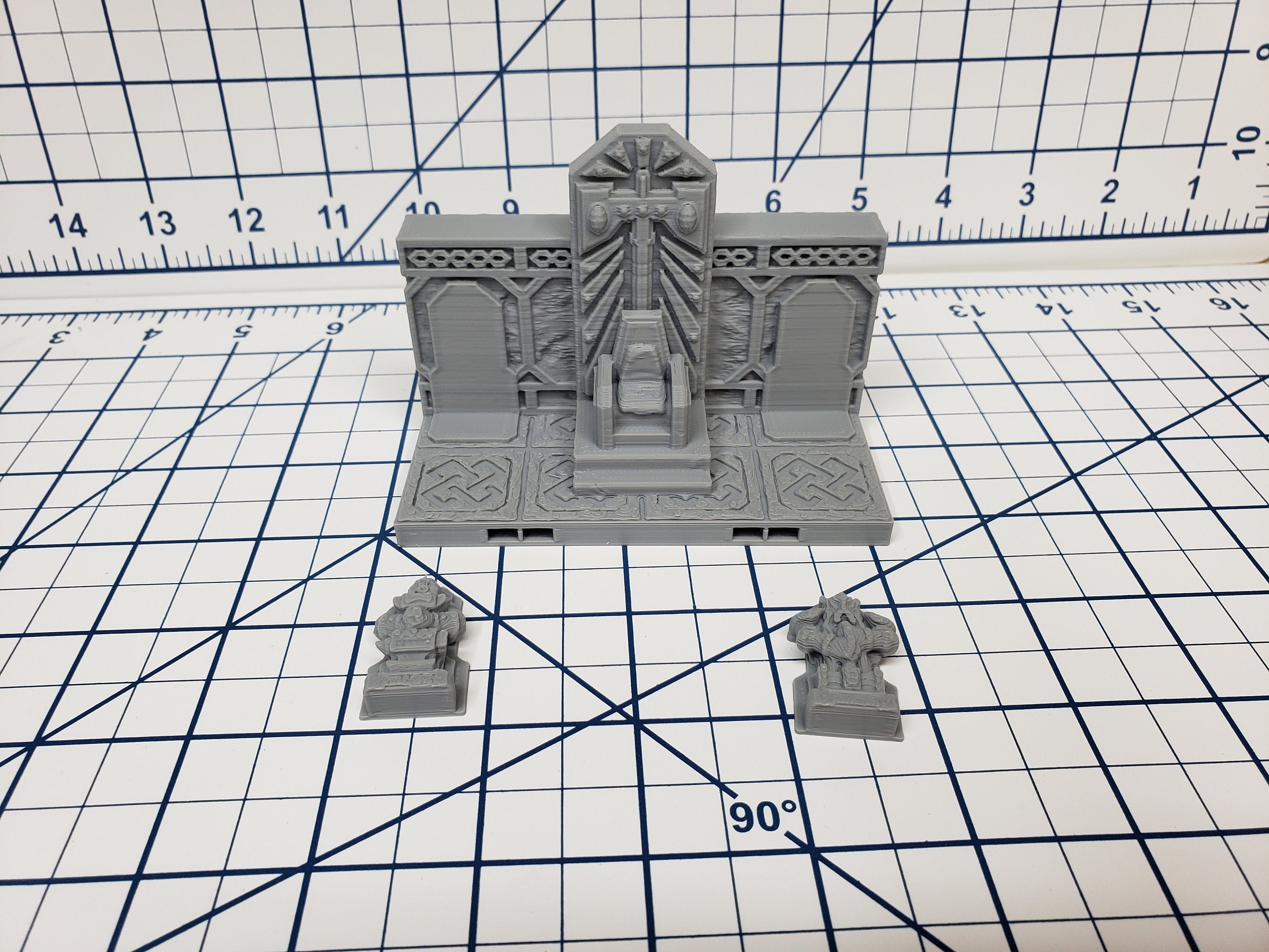 Mountain King - Throne Tile - DragonLock - 28 mm / 1" - Fat Dragon Games