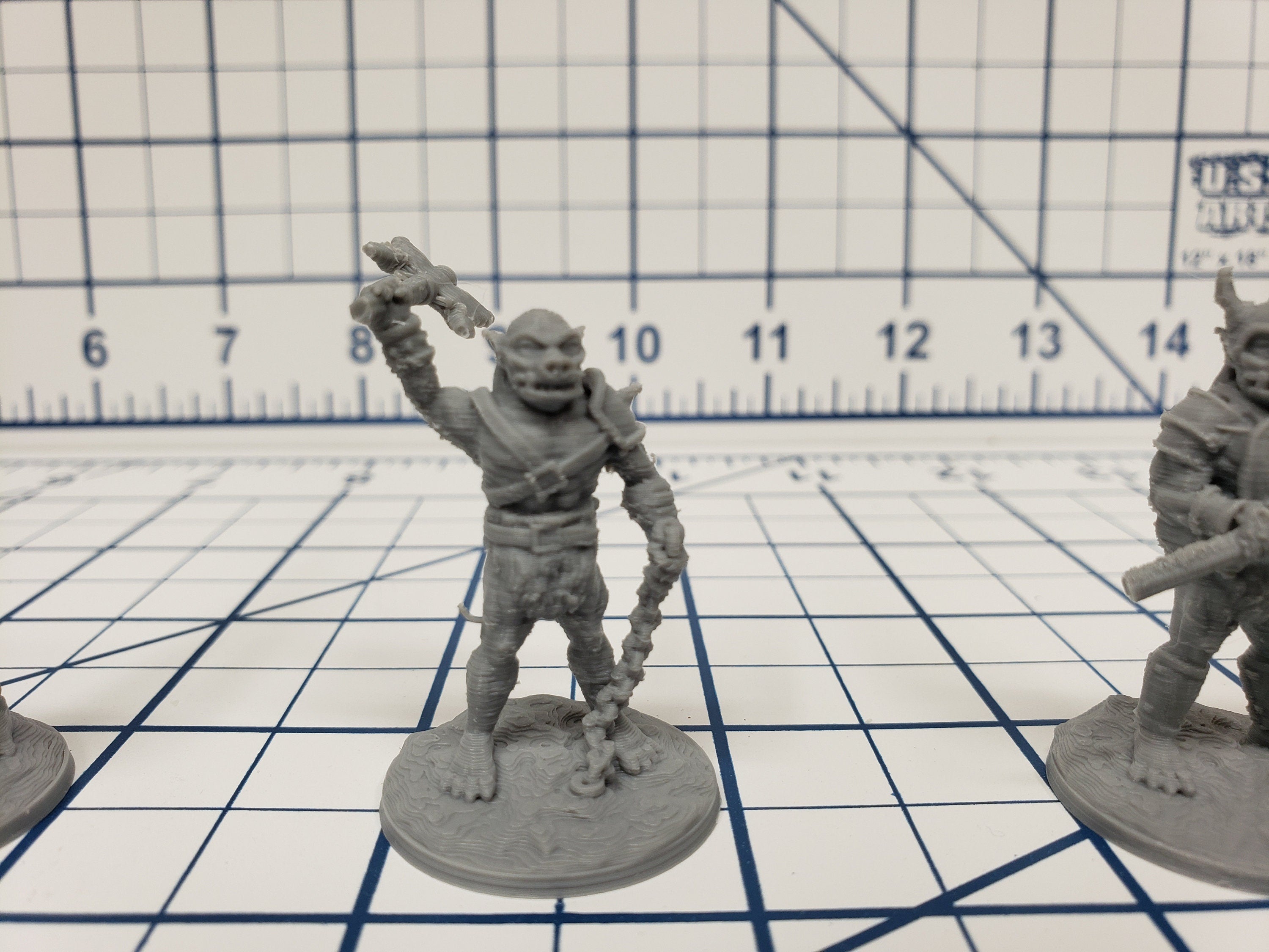 Orc Warriors 1 Set (3 minis) - DND - Pathfinder - RPG - Dungeon & Dragons - Miniature - Mini - 28 mm / 1" - Fat Dragon Games