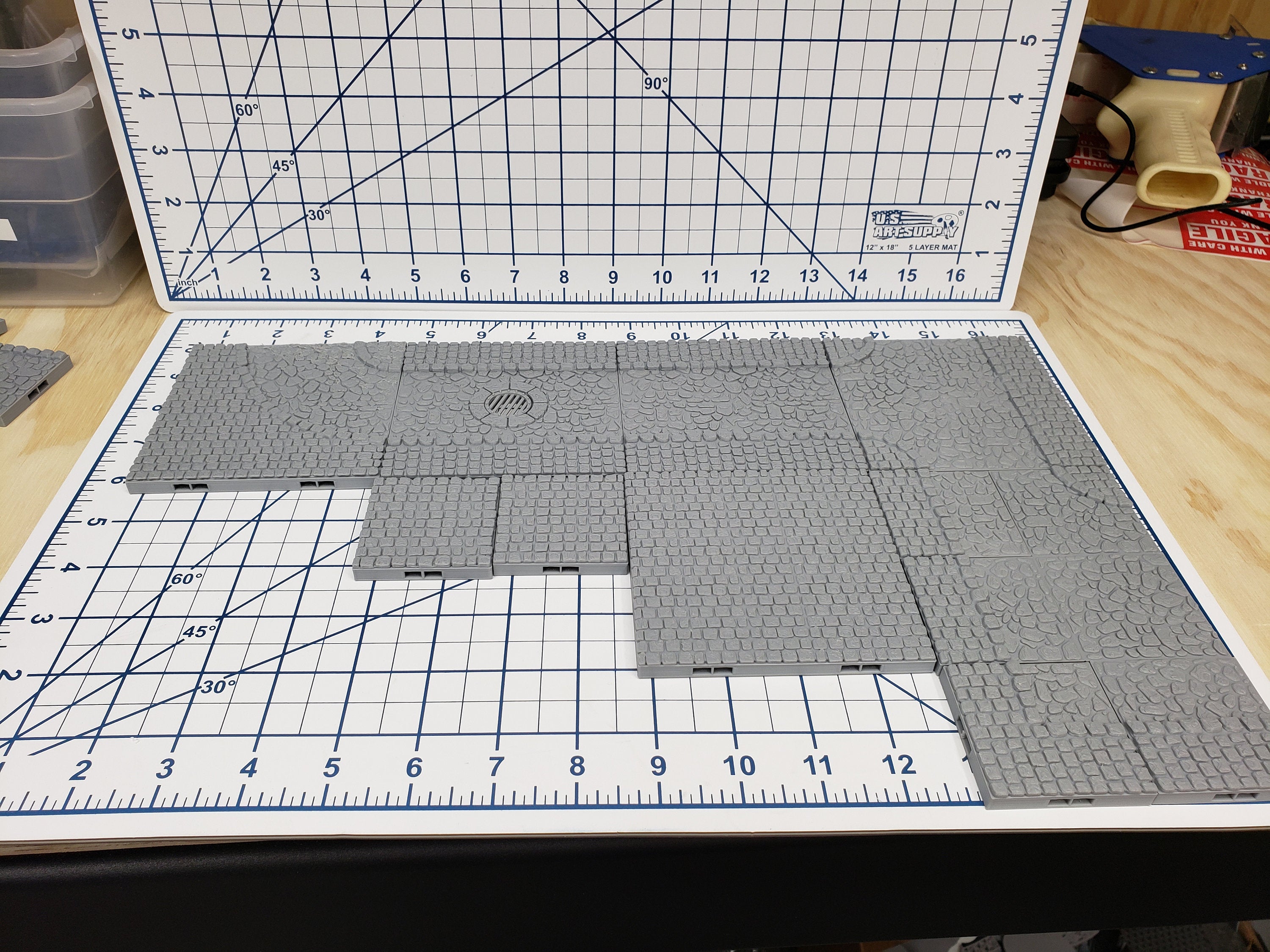 Village Street Tiles - DragonLock - DND - Pathfinder - RPG - Dungeon & Dragons - 28 mm / 1" - Fat Dragon Games