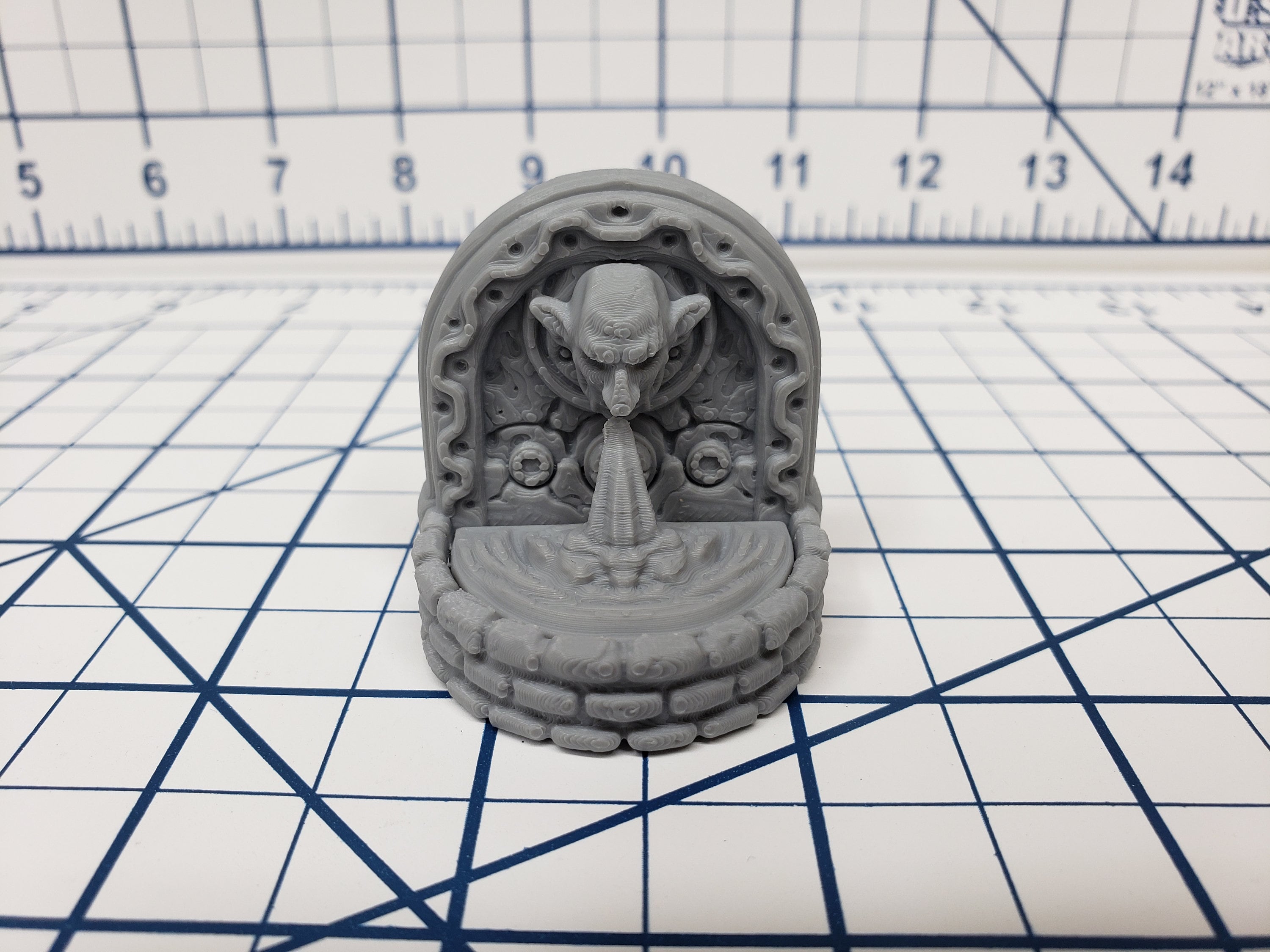 Water Feature and Creature - DND - Pathfinder - RPG - Dungeon & Dragons - Miniature - Mini - 28 mm / 1" - Fat Dragon Games