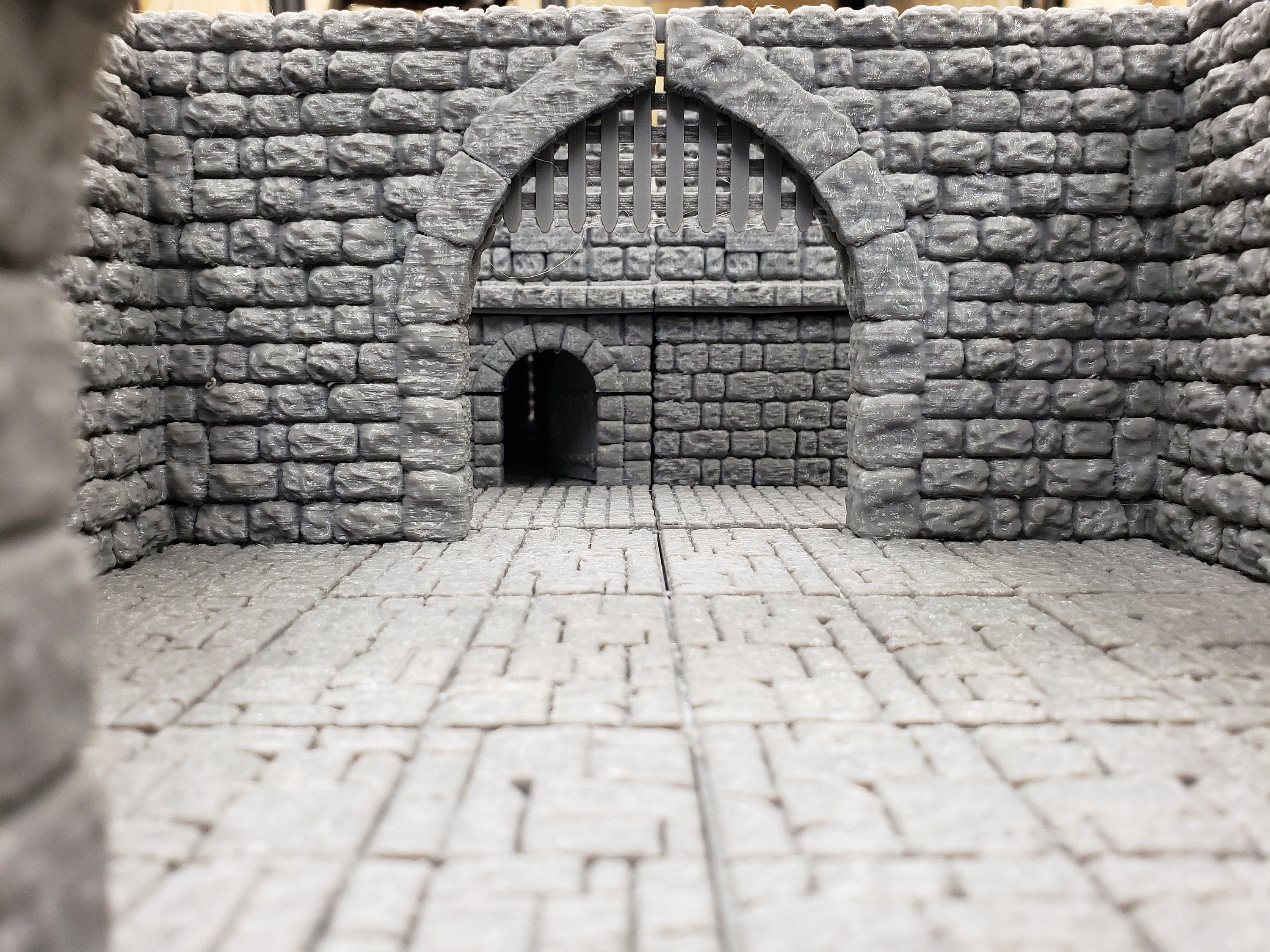Massive Castle Fortress - DragonLock - DND - Pathfinder - RPG - Dungeon & Dragons - 28 mm / 1" - Fat Dragon Games