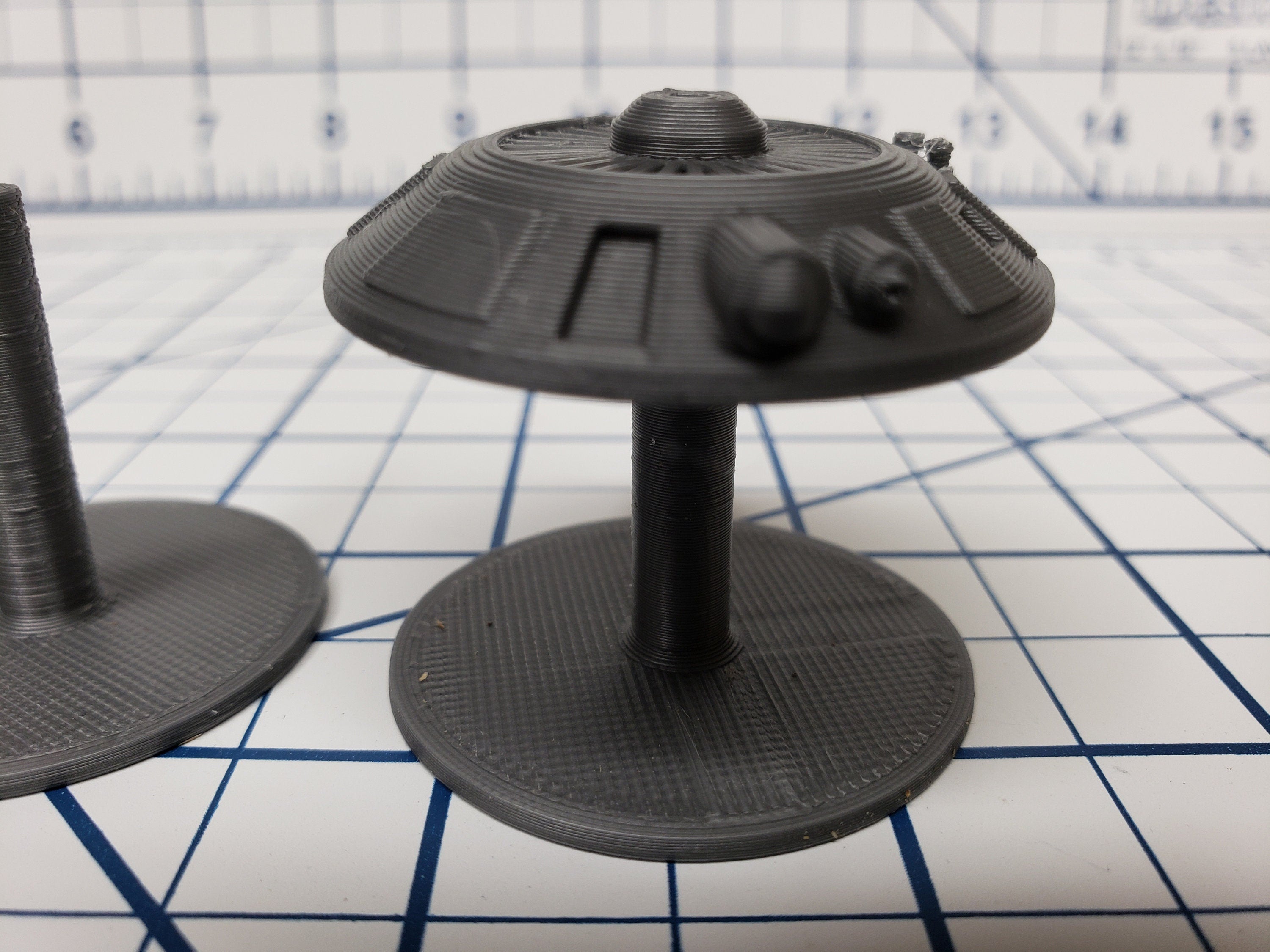 Pair of Security Drones/Bot - SciFi - Fat Dragon Games - DragonLock - DND - Pathfinder - RPG - Terrain - Space - Science Fiction 28 mm / 1"