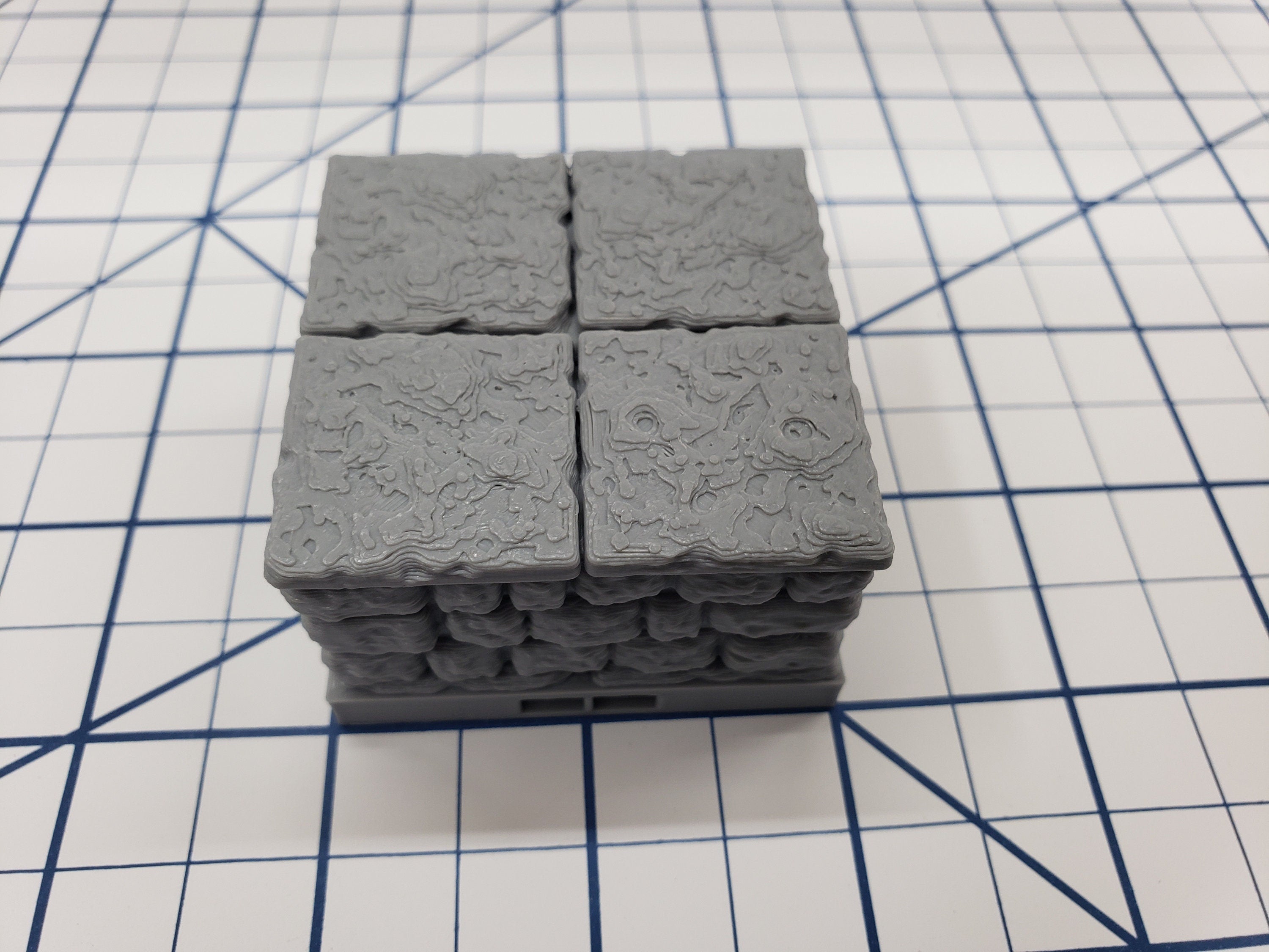 Dungeon Delve Raised Dais - DragonLock - DND - Pathfinder - RPG - Dungeon & Dragons - 28 mm / 1" - Fat Dragon Games