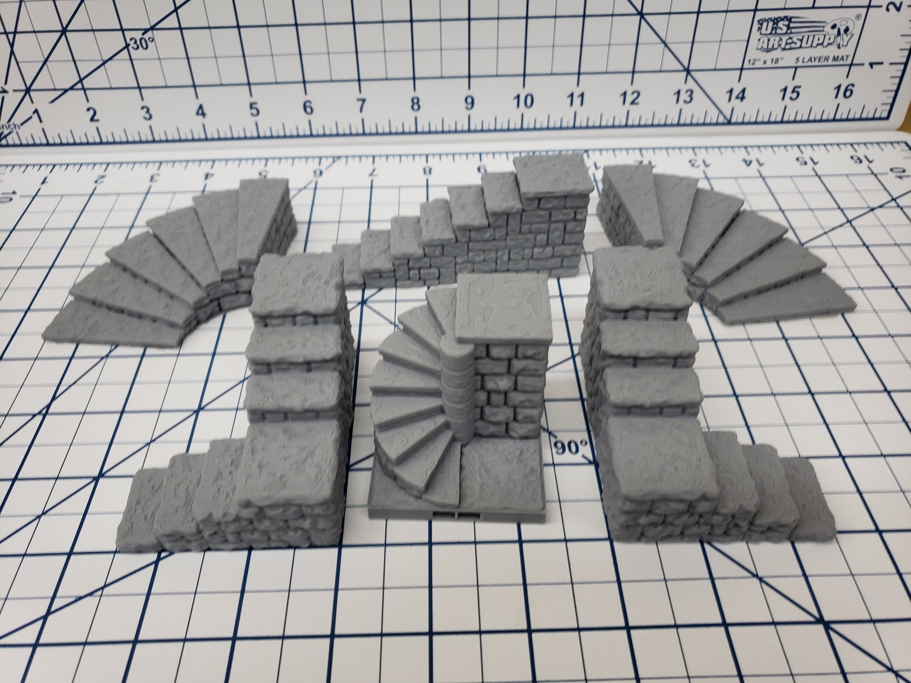 Dungeon Style - Stairs - DragonLock - DND - Pathfinder - RPG - Dungeon & Dragons - 28 mm / 1" - Terrain - Fat Dragon Games