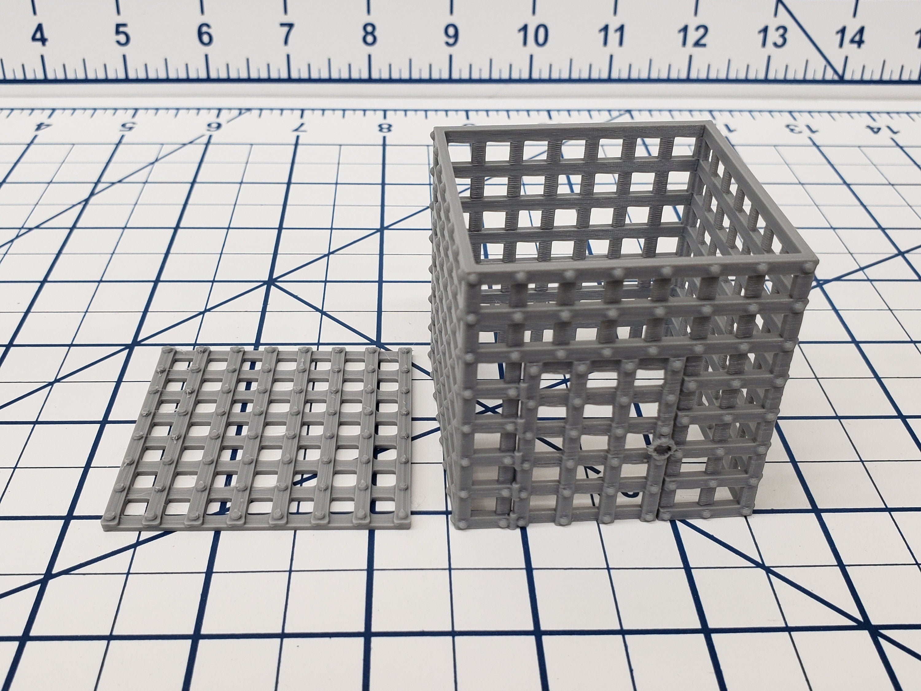 Iron Cage - DND - Pathfinder - RPG - Dungeon & Dragons - Terrain - Map Accessories - Tabletop - 28 mm / 1" - Terrain - Fat Dragon Games