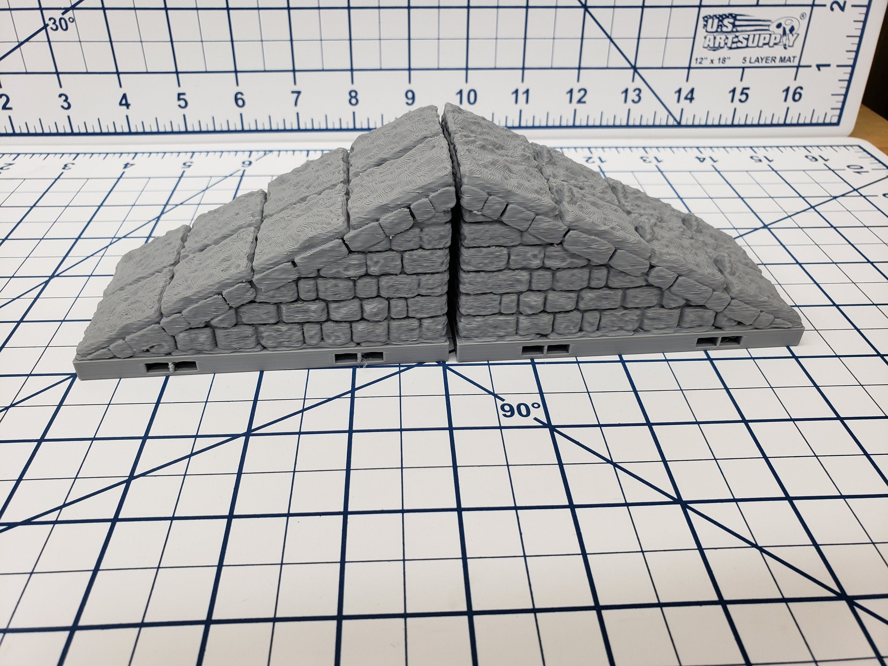 Dungeon Style - Ramps / Elevated Tiles - DragonLock - DND - Pathfinder - RPG - Dungeon & Dragons - 28 mm / 1" - Terrain - Fat Dragon Games