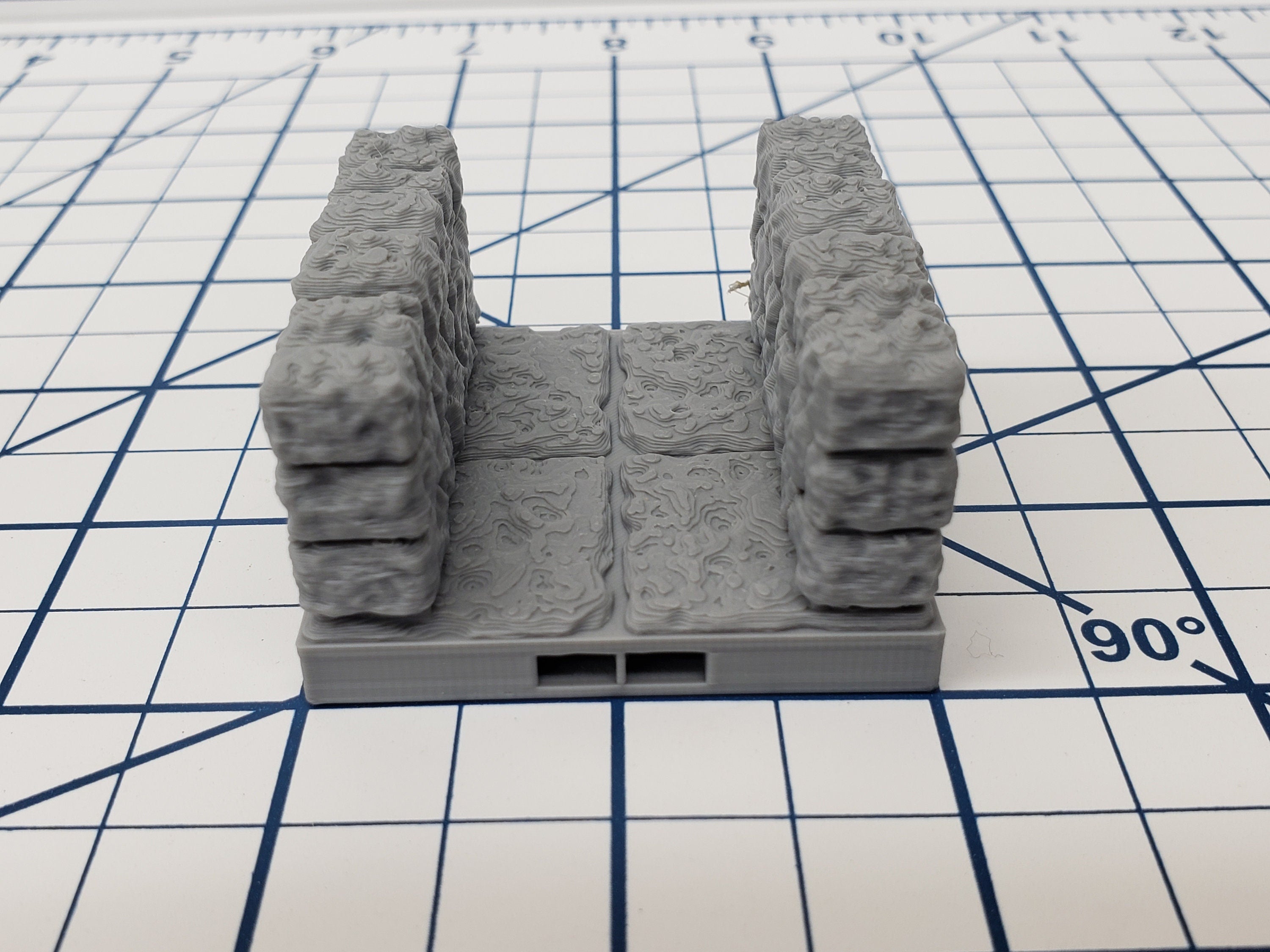 Dungeon Style - Half Walls - DragonLock - DND - Pathfinder - RPG - Dungeon & Dragons - 28 mm / 1" - Terrain - Fat Dragon Games