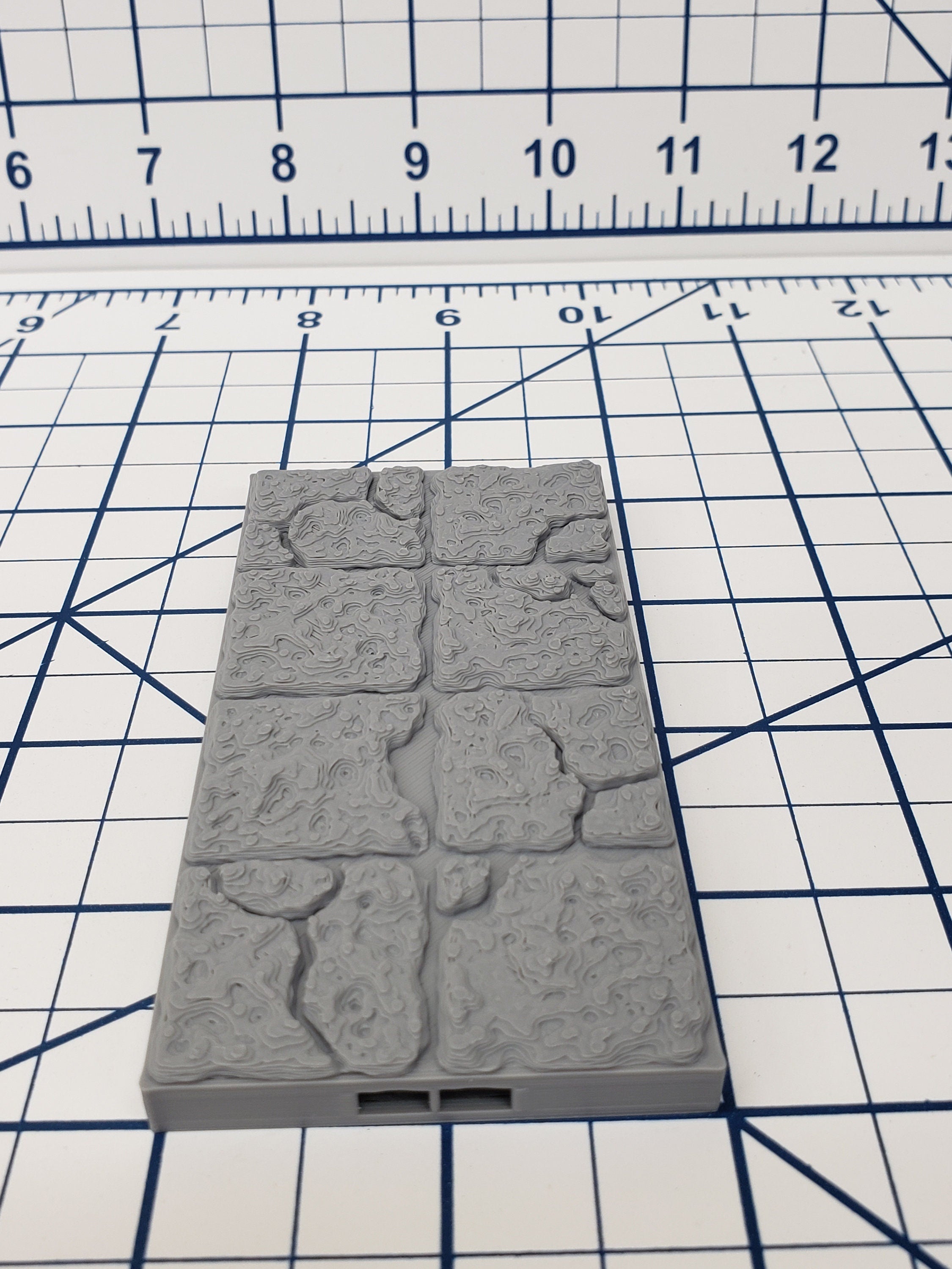 Dungeon Style - Ruined Floor Tiles - DragonLock - DND - Pathfinder - RPG - Dungeon & Dragons - 28 mm / 1" - Terrain - Fat Dragon Games