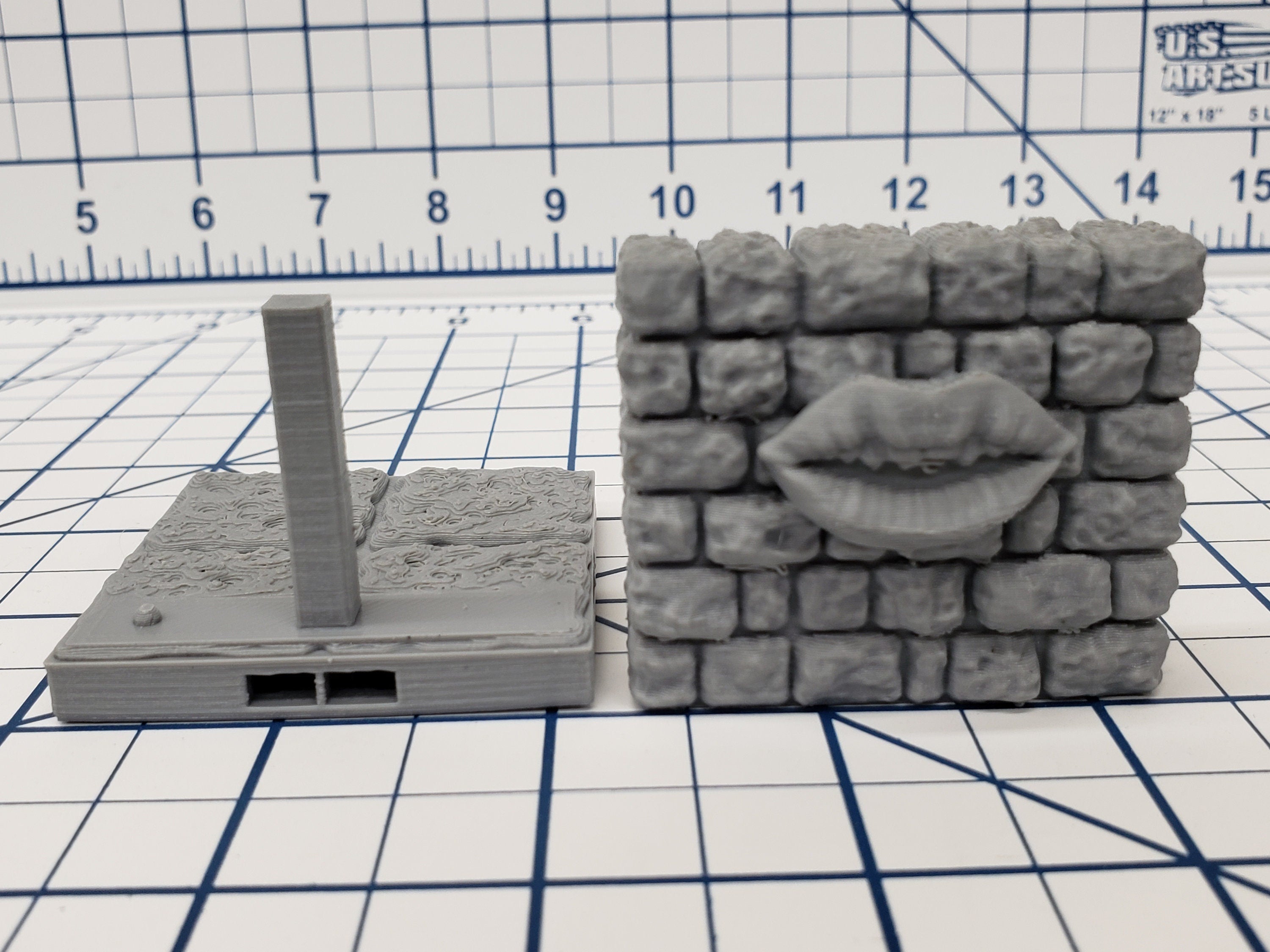 Dungeon Style - Special Walls 1 - DragonLock - DND - Pathfinder - RPG - Dungeon & Dragons - 28 mm / 1" - Terrain - Fat Dragon Games