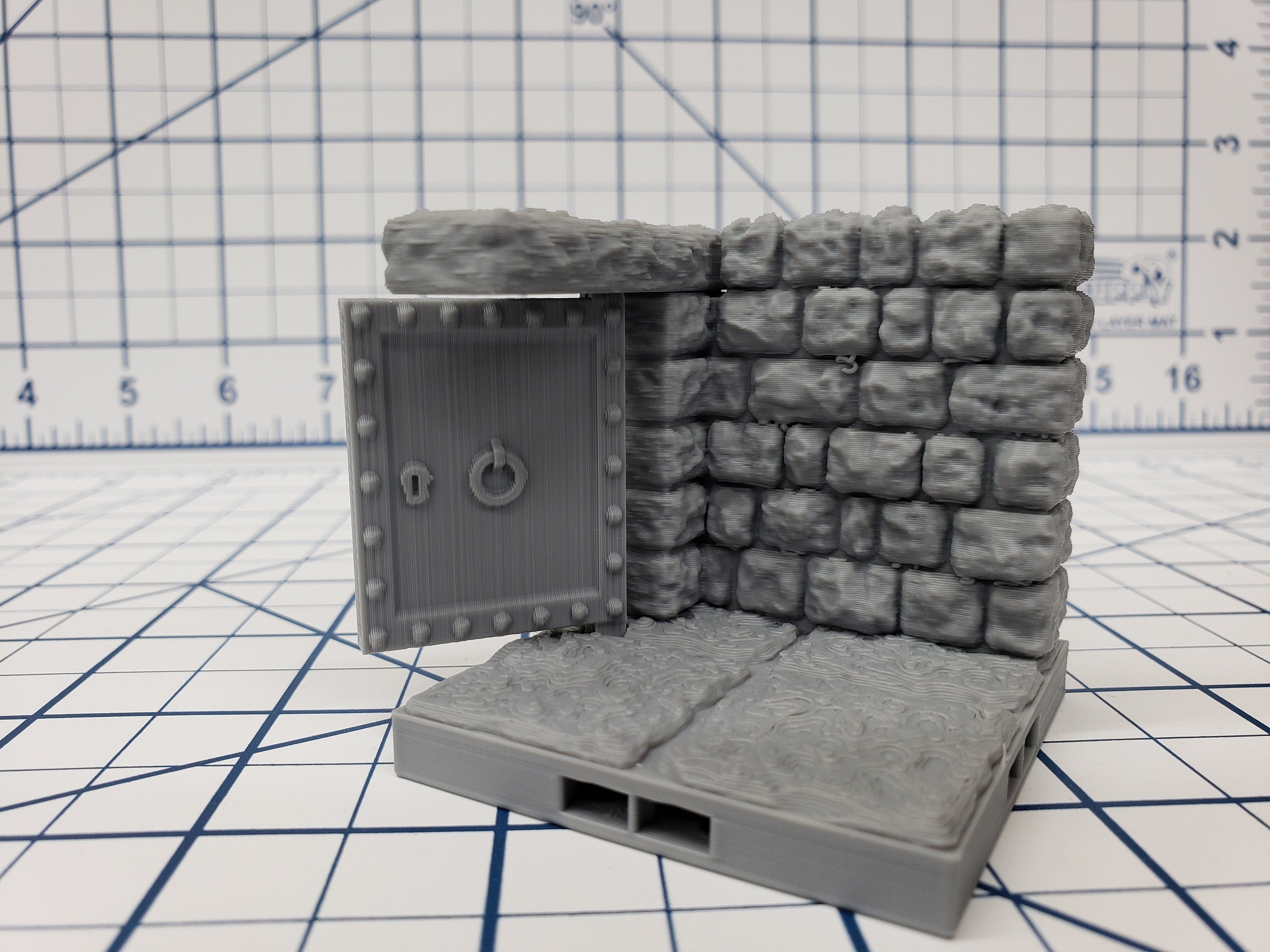 Dungeon Style - Double Doors - DragonLock - DND - Pathfinder - RPG - Dungeon & Dragons - 28 mm / 1" - Terrain - Fat Dragon Games