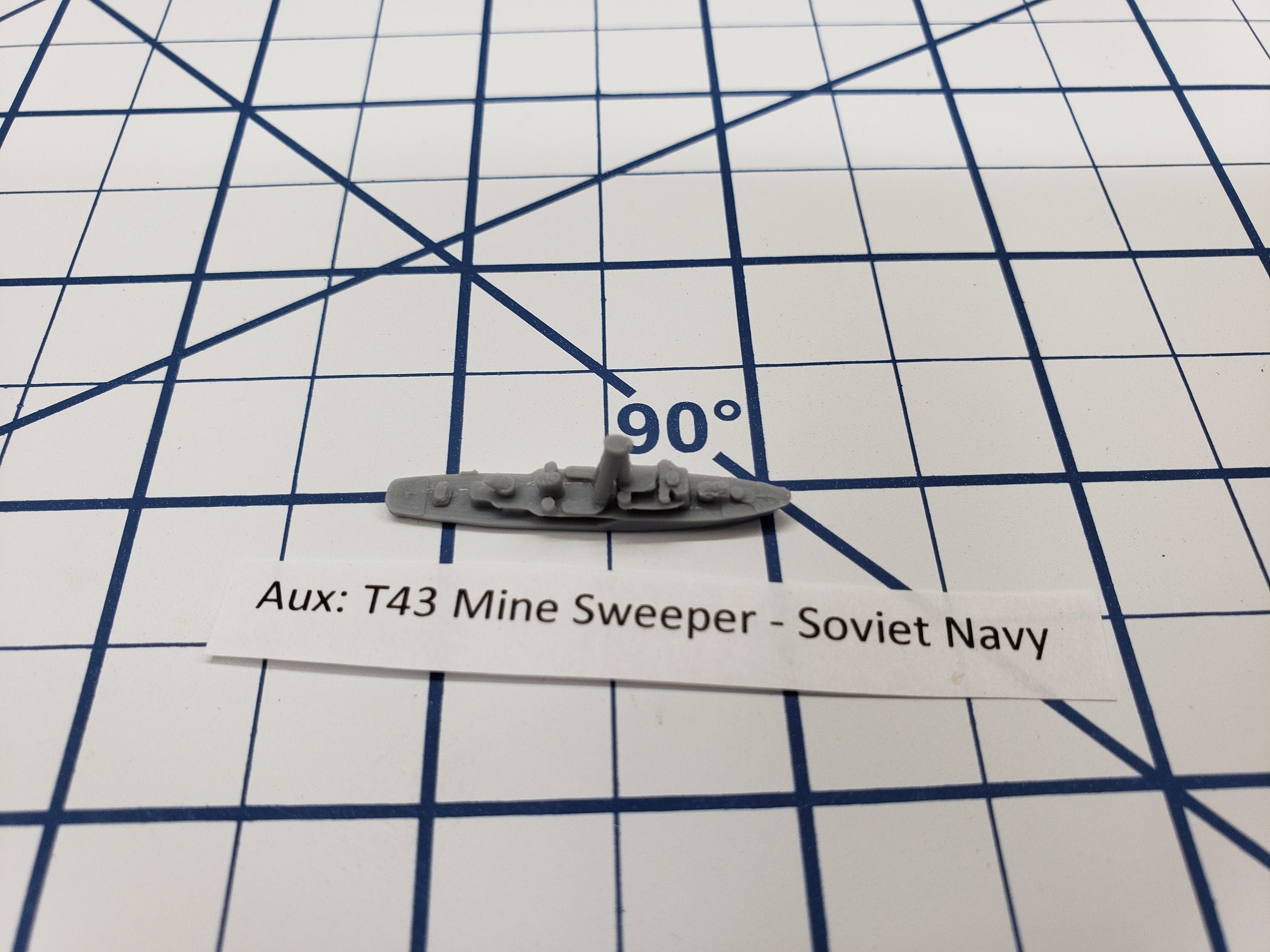Auxiliary - T43 - Mine Sweeper - Soviet Navy - Wargaming - Axis and Allies - Naval Miniature - Tabletop Games - Warships
