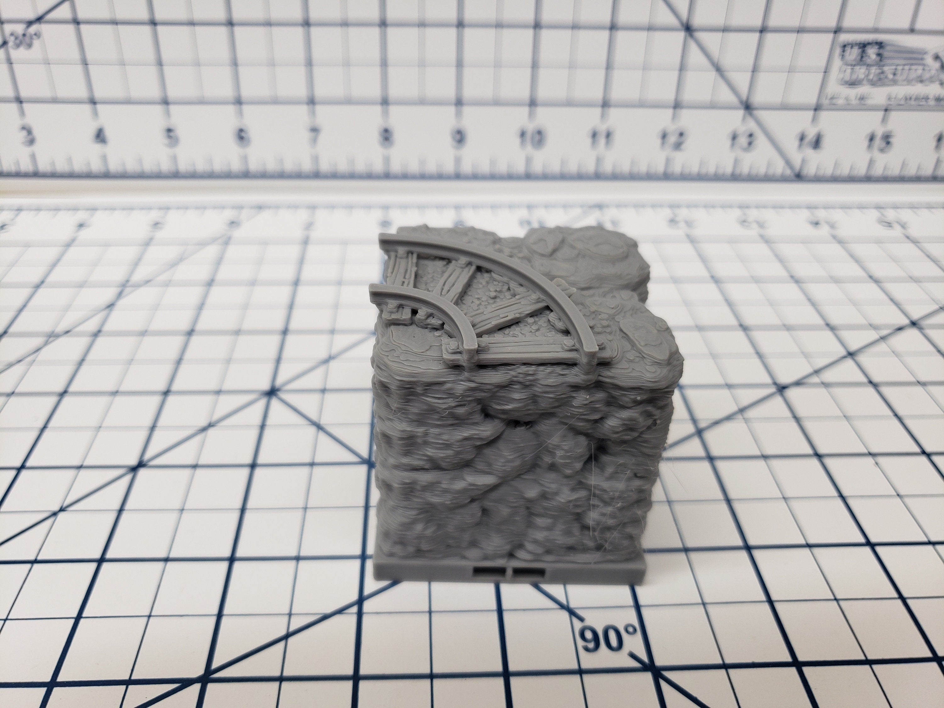 Caverns - Elevated Mine Tiles- DragonLock - DND - Pathfinder - RPG - Dungeon & Dragons - 28 mm / 1" - Terrain - Fat Dragon Games