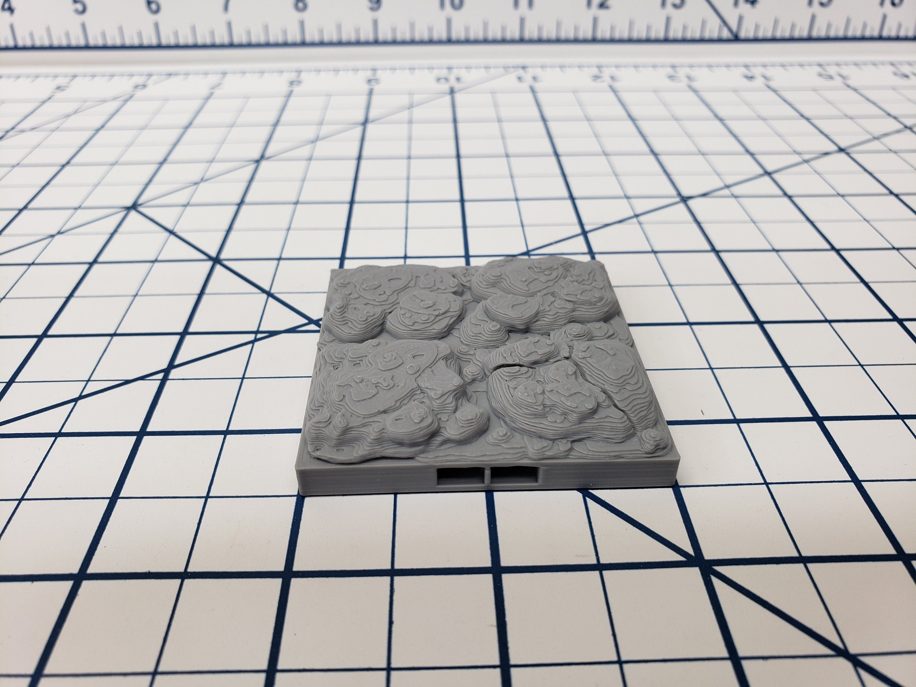Caverns - Floor Tiles- DragonLock - DND - Pathfinder - RPG - Dungeon & Dragons - 28 mm / 1" - Terrain - Fat Dragon Games