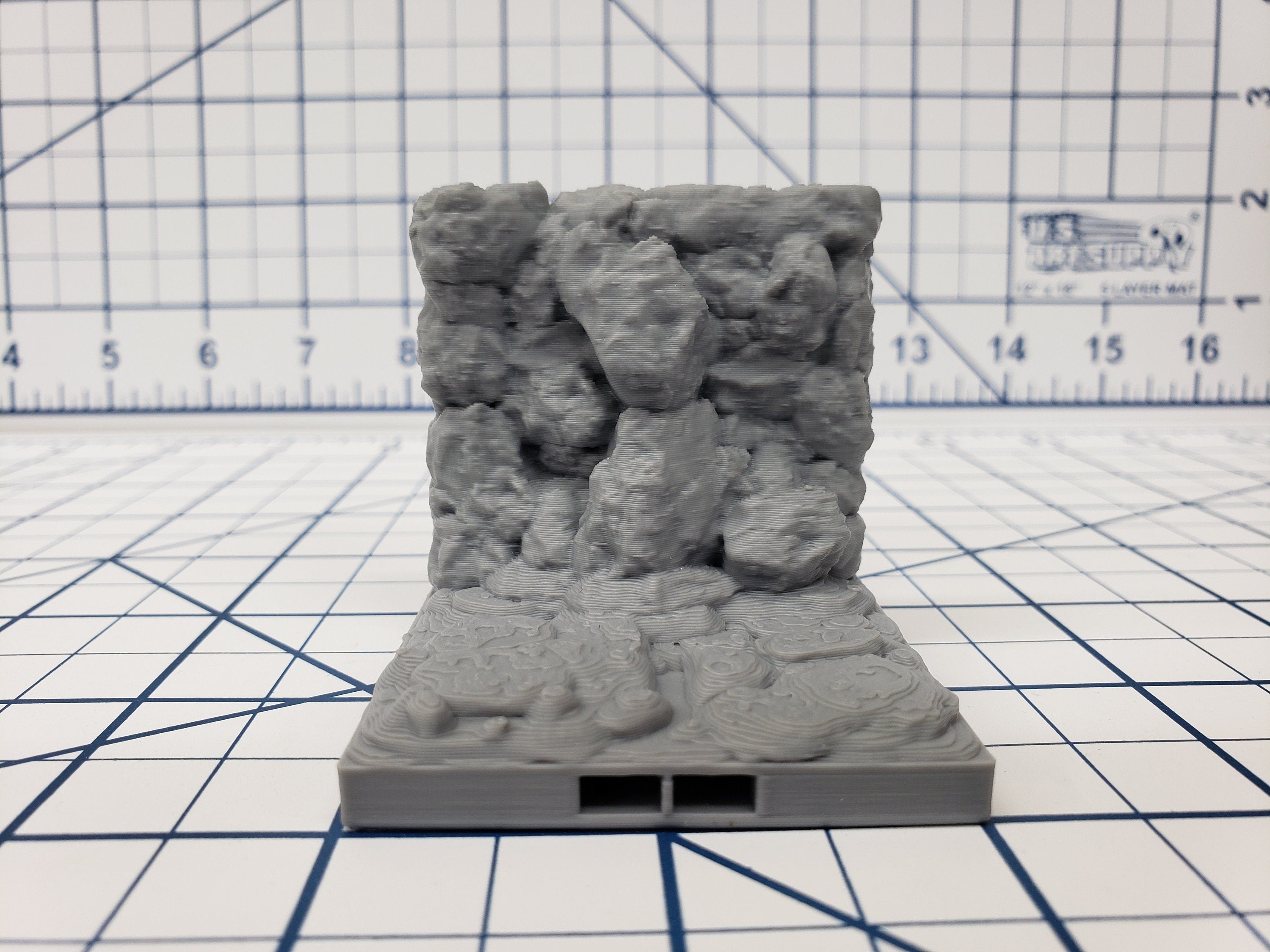 Caverns - Straight Wall Tiles- DragonLock - DND - Pathfinder - RPG - Dungeon & Dragons - 28 mm / 1" - Terrain - Fat Dragon Games