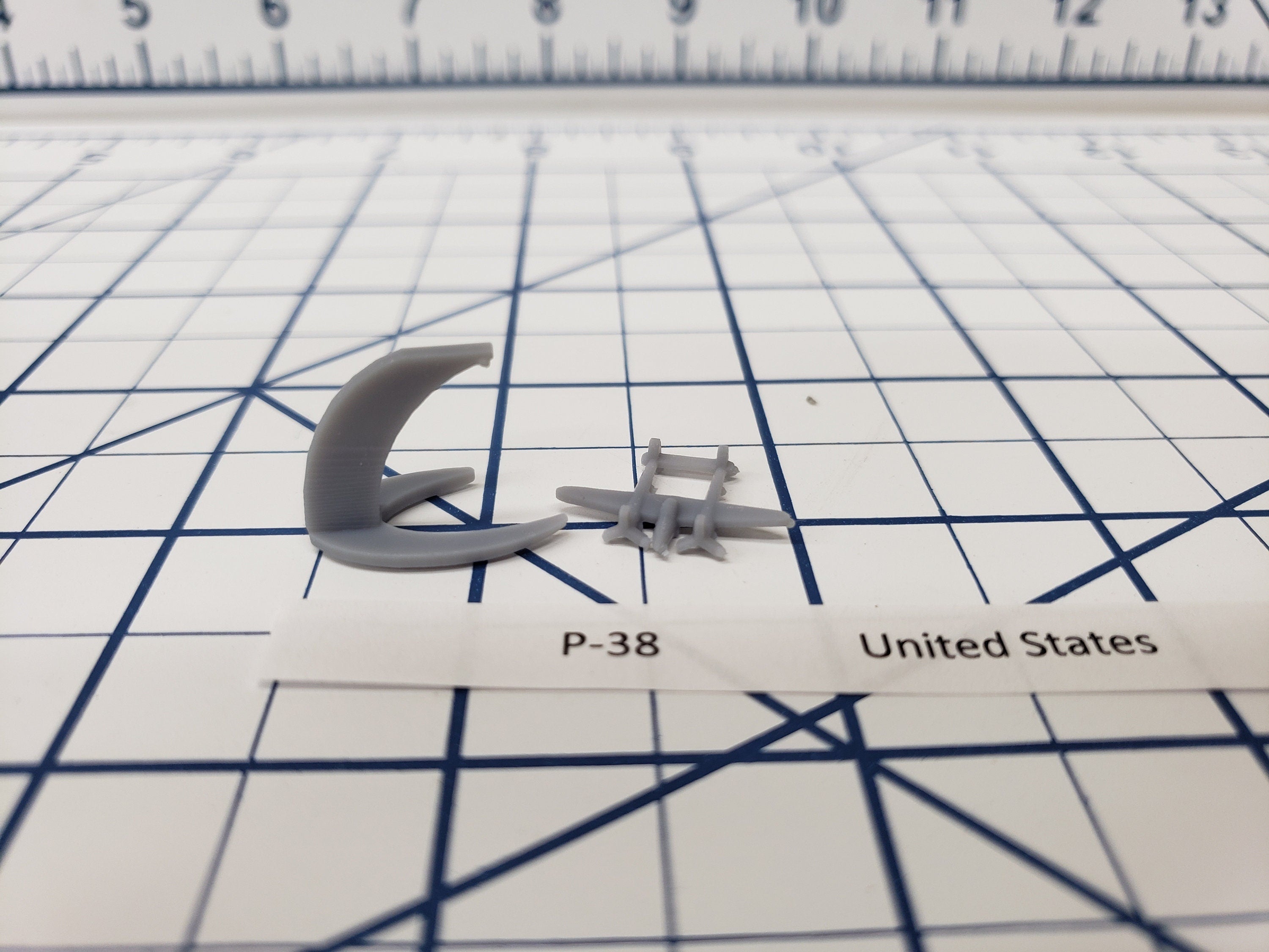 Aircraft - P-38 - US Navy - 1:900 - Wargaming - Axis and Allies - Naval Miniature - Tabletop Games - Warships