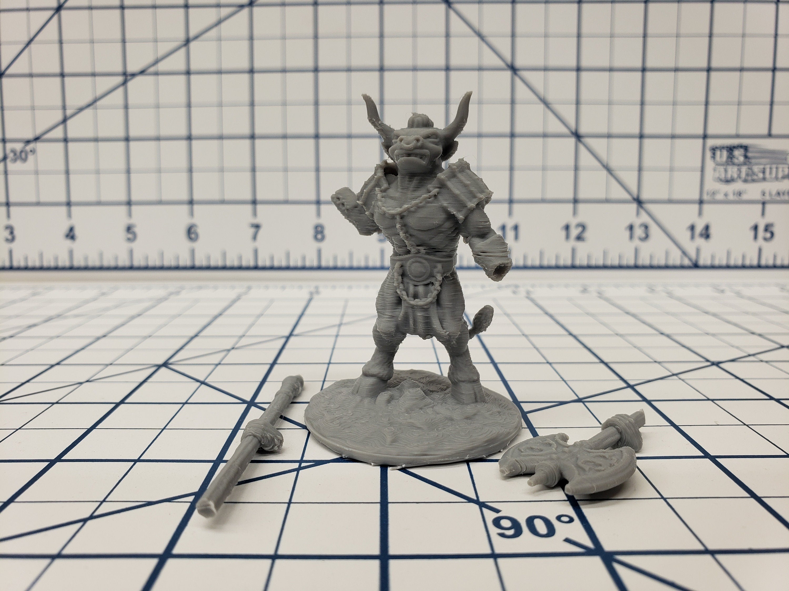 Minotaur Warriors - DND - Pathfinder - RPG - Dungeon & Dragons - Miniature - Mini - 28 mm / 1" - Fat Dragon Games