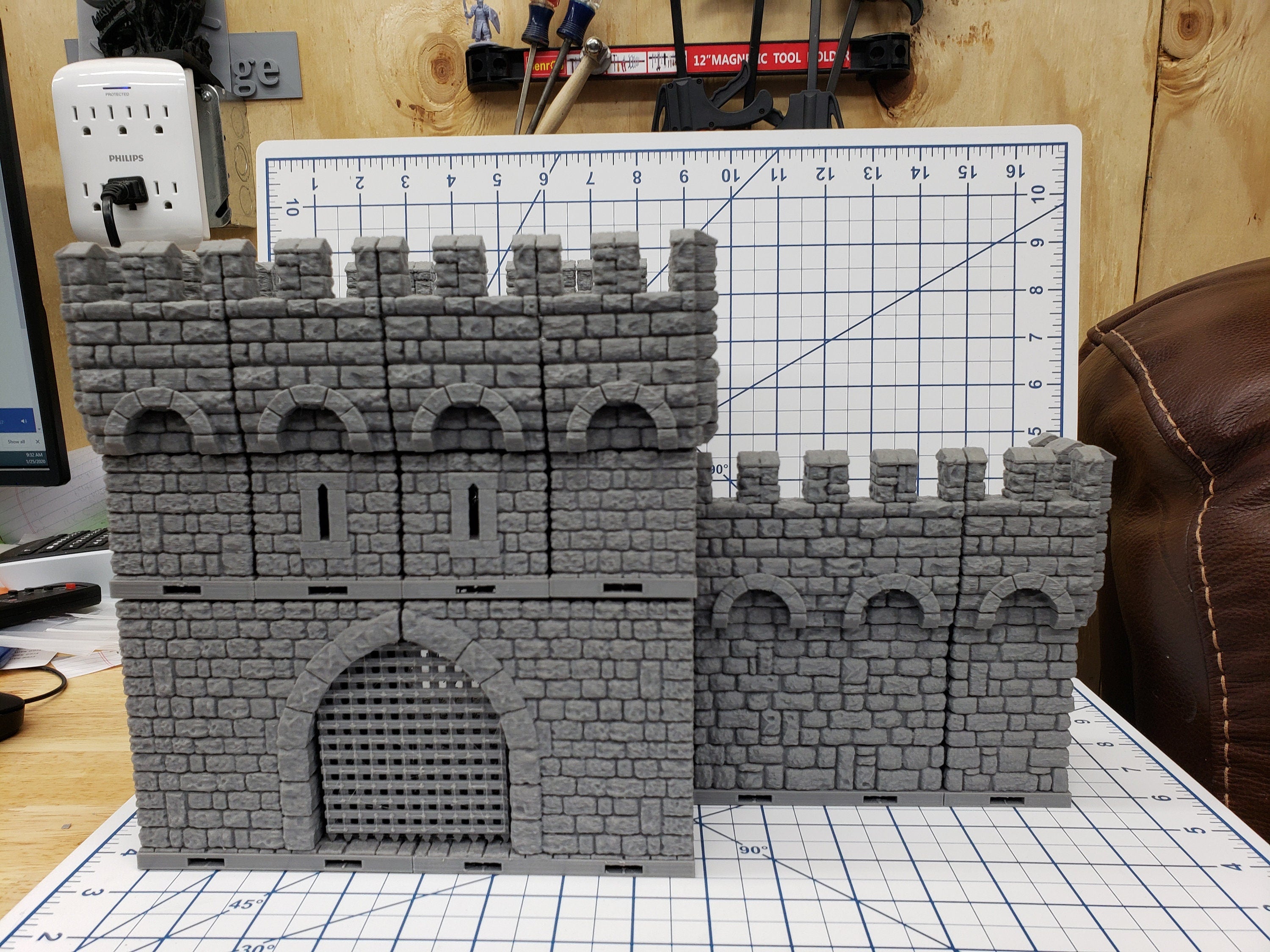 Castle Gatehouse - DragonLock - DND - Pathfinder - RPG - Dungeon & Dragons - 28 mm / 1" - Fat Dragon Games
