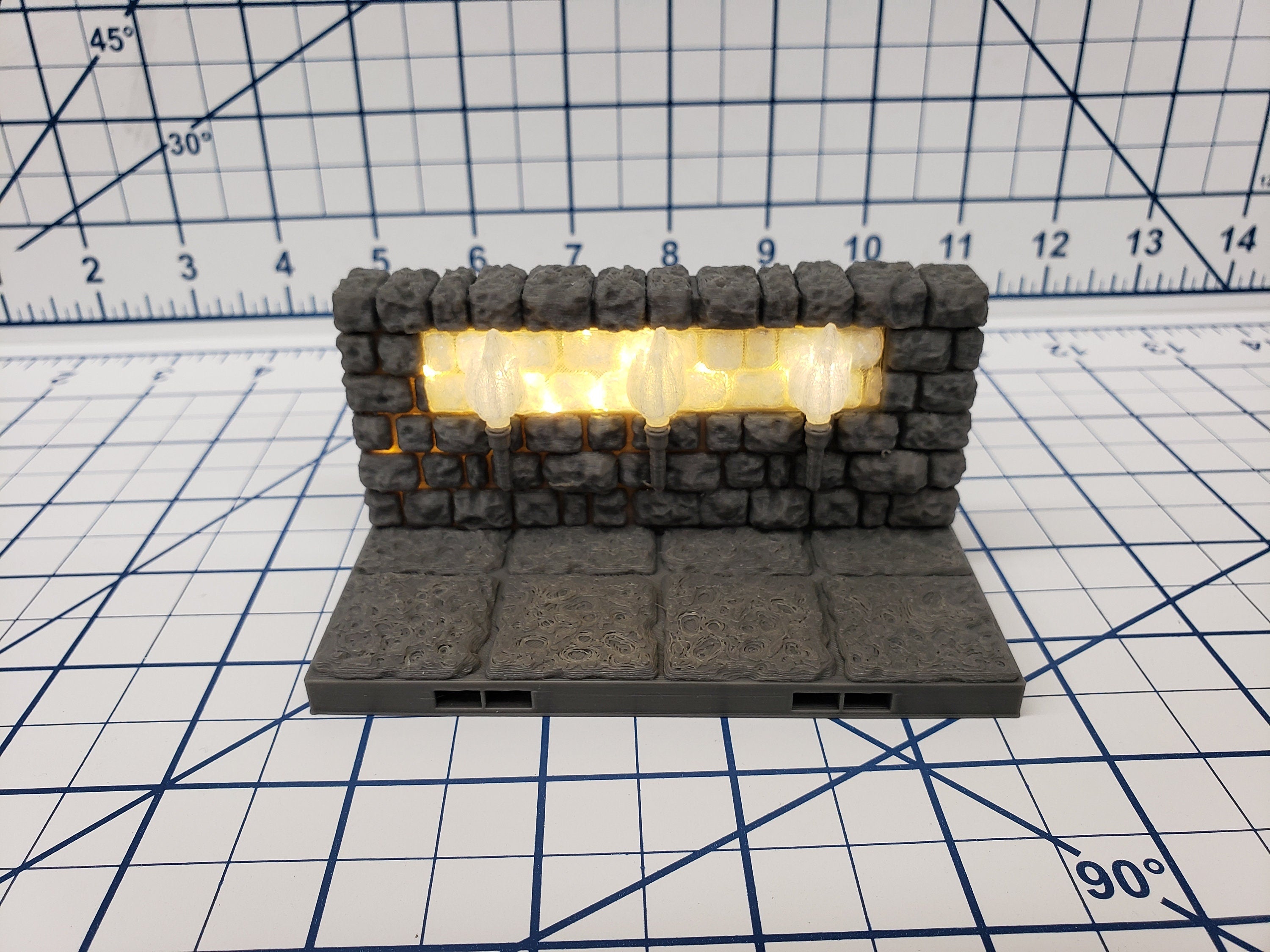 Castle Style - LED Torch Wall Tiles - DragonLock - DND - Pathfinder - RPG - Dungeon & Dragons - 28 mm / 1" - Terrain - Fat Dragon Games