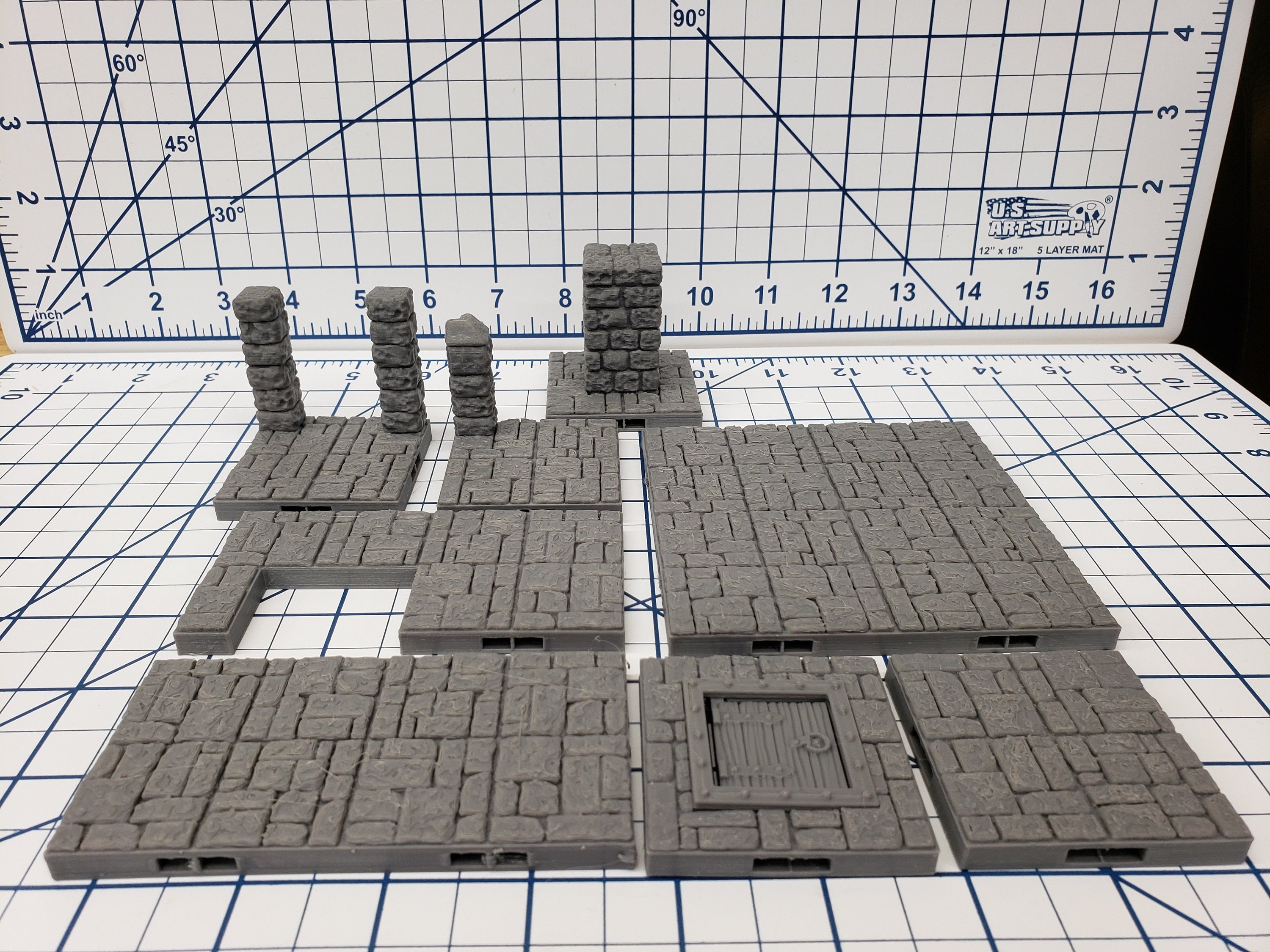 Castle Style - Floor Tiles - DragonLock - DND - Pathfinder - RPG - Dungeon & Dragons - 28 mm / 1" - Terrain - Fat Dragon Games